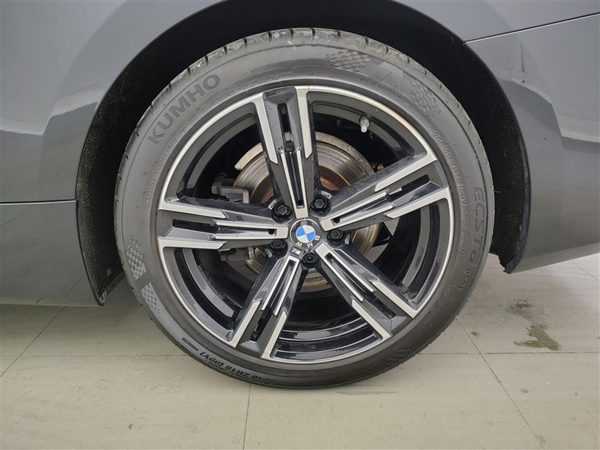 BMW 420 420 iA Pack M NAVI / FULL LED / SIEGES M / CAMERA / JA 18" (2022) - Foto 5