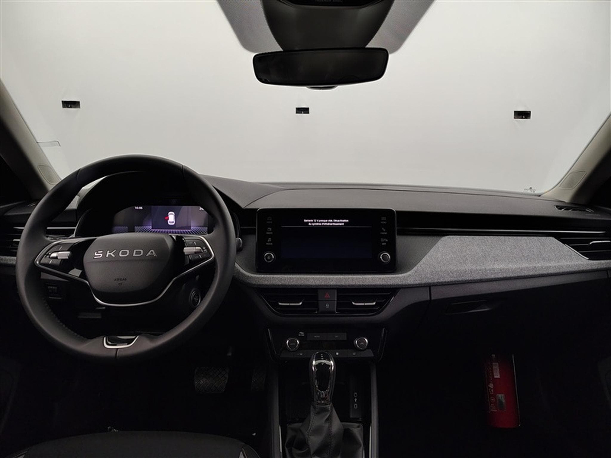 Skoda Kamiq 1.0 TSI 115cv DSG Selection CARPLAY / FULL LED / CAMERA (2026) - Photo 8