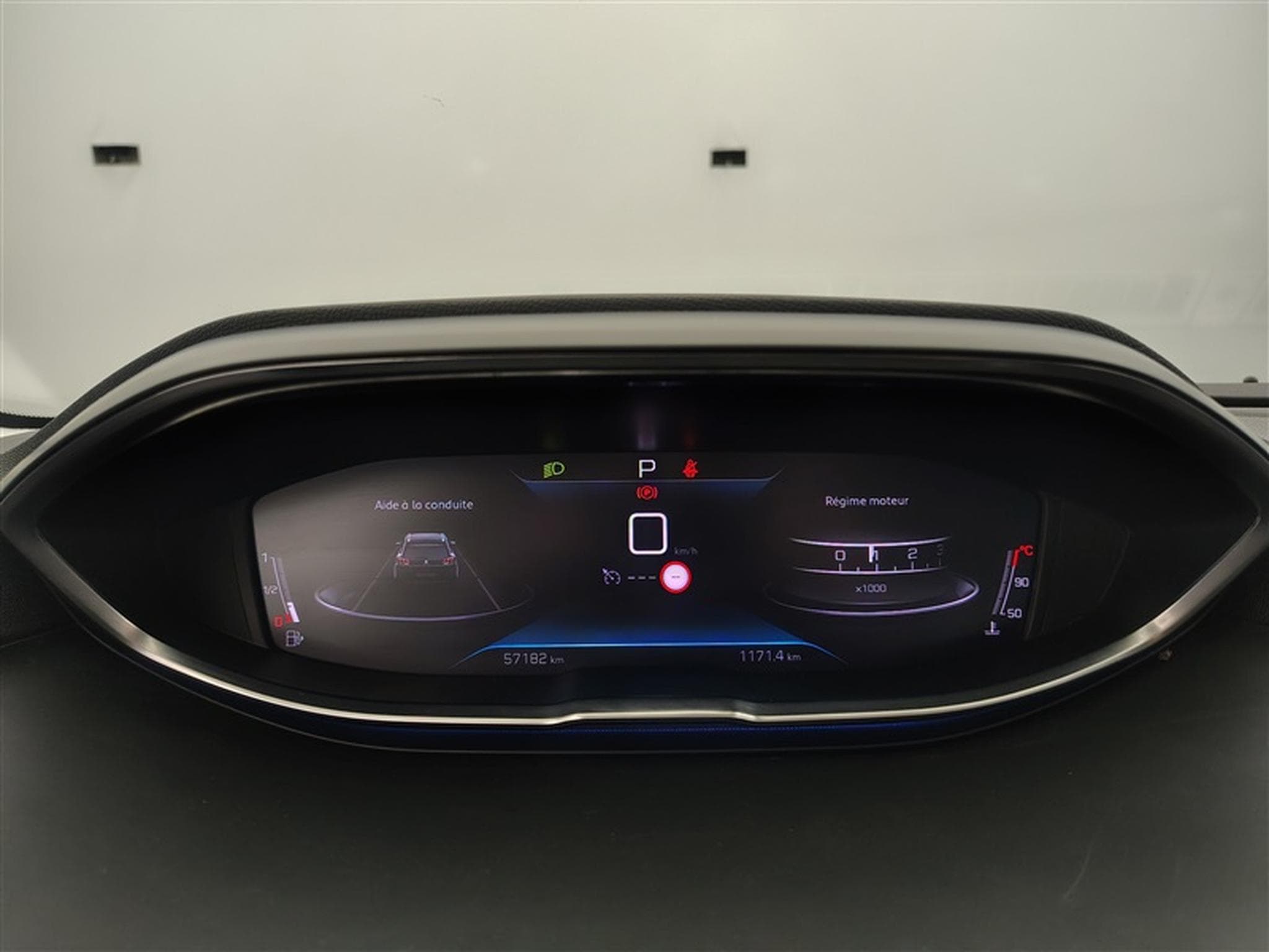 Peugeot 5008 1.2 PureTech 130cv EAT8 Active Pack 7pl. CARPLAY / FULL LED (2022) - Foto 10