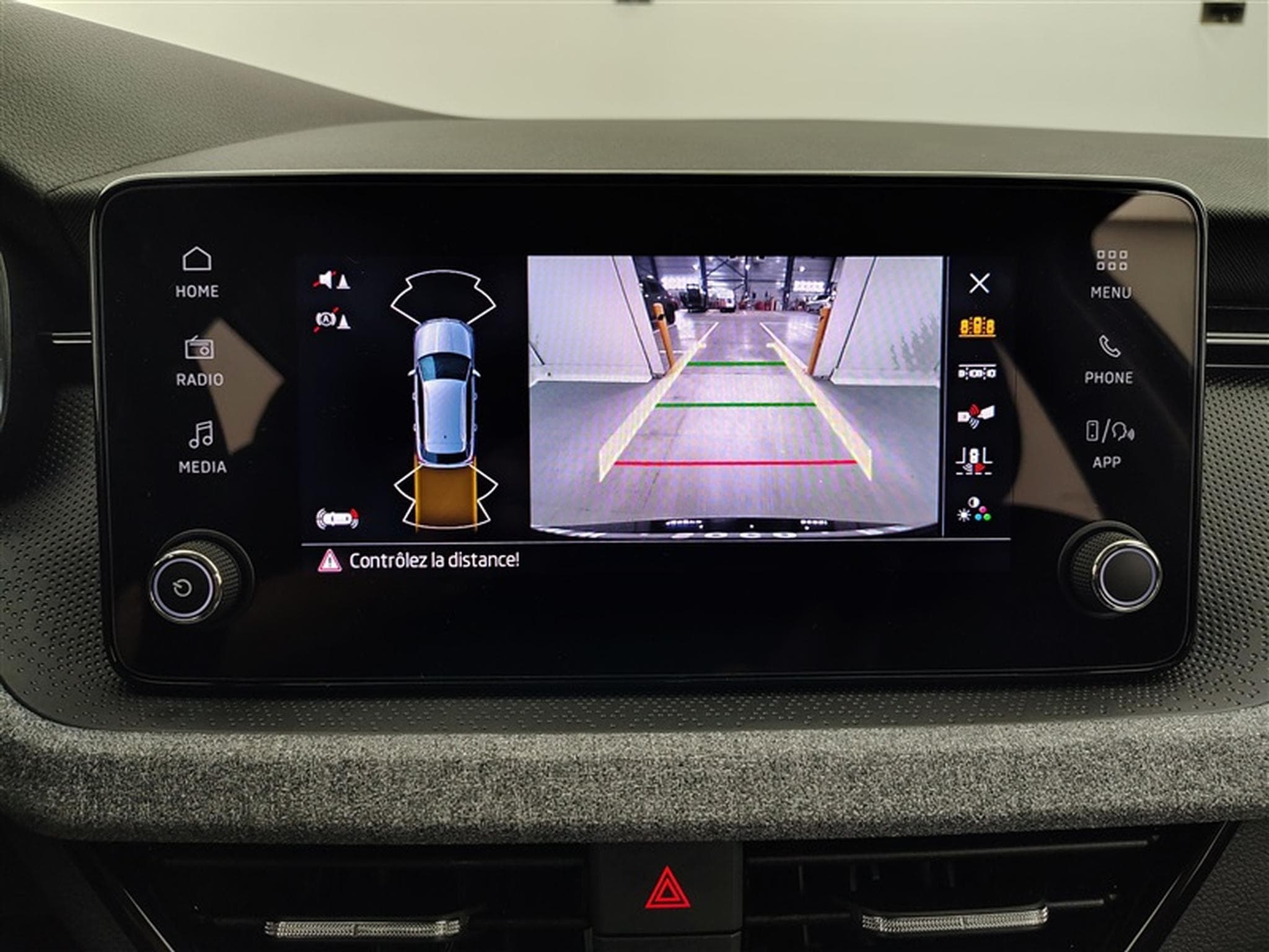 Skoda Kamiq 1.0 TSI 115cv DSG Selection CARPLAY / FULL LED / CAMERA (2026) - Photo 18