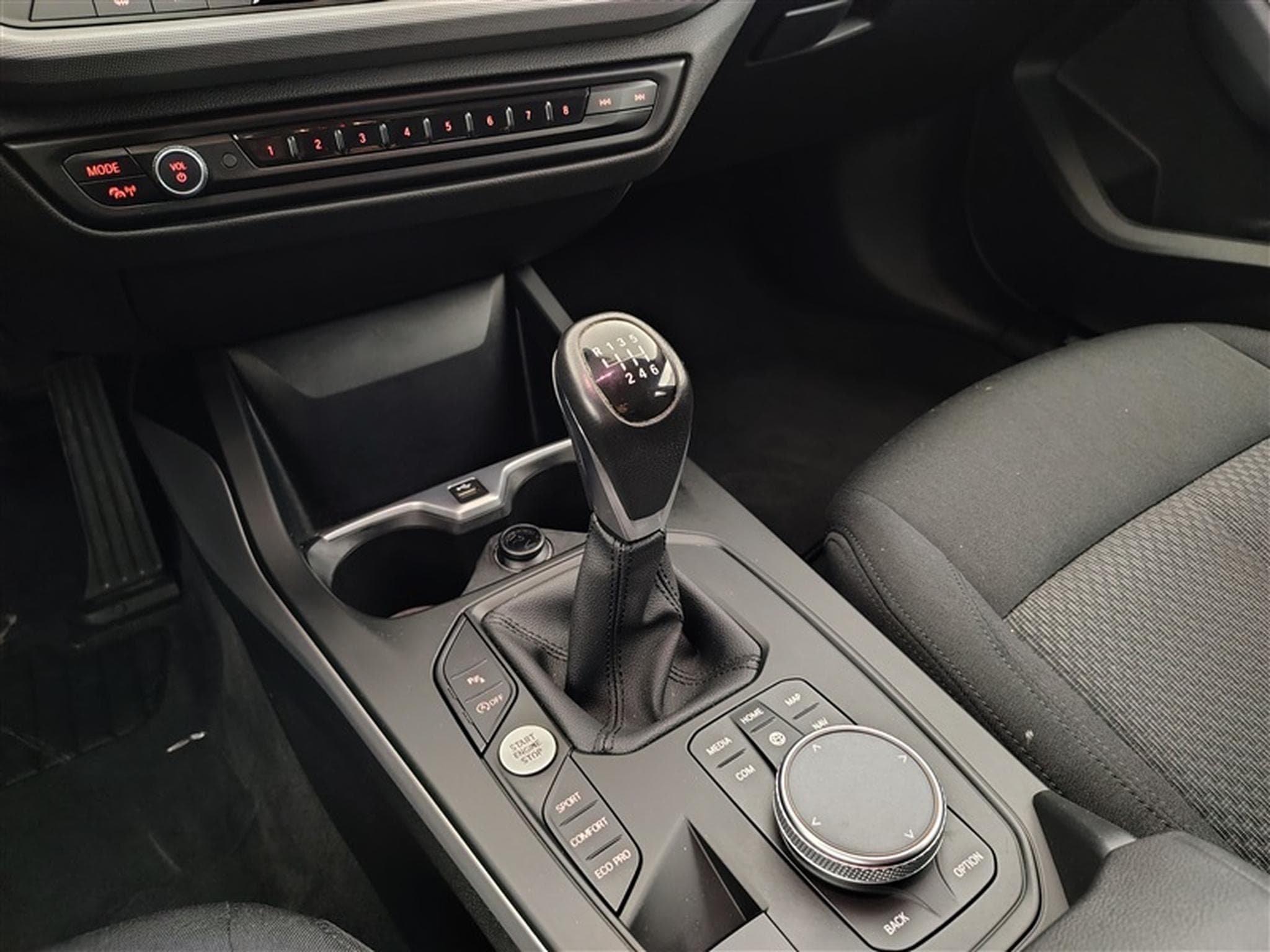 BMW 116 116 d Business NAVI/FULL LED/JA/PDC AV AR (2023) - Photo 12