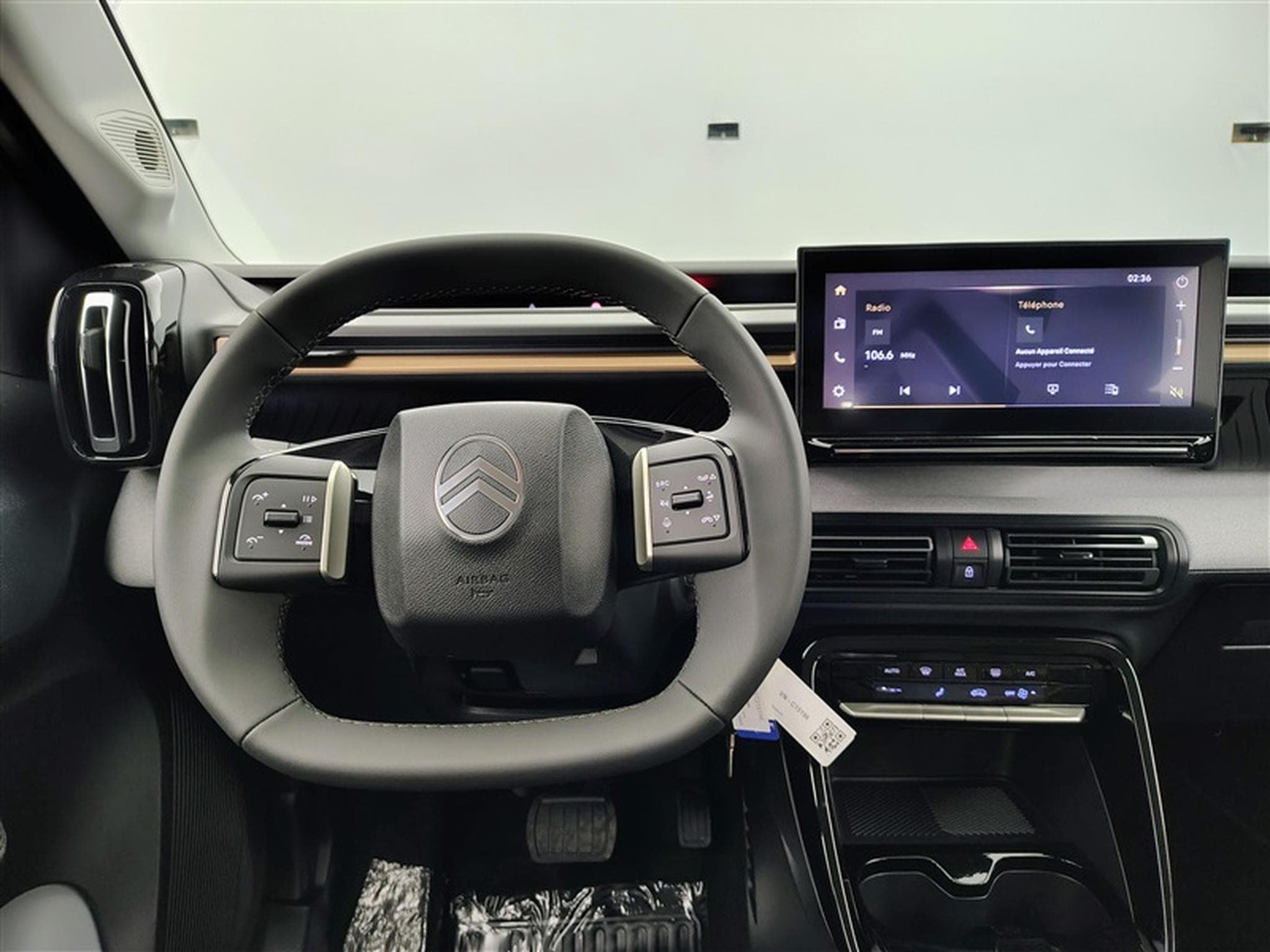 Citroën C3 Aircross 1.2 Hybrid 145Cv e-DCS6 Plus CARPLAY / CAMERA (2025) - Photo 9