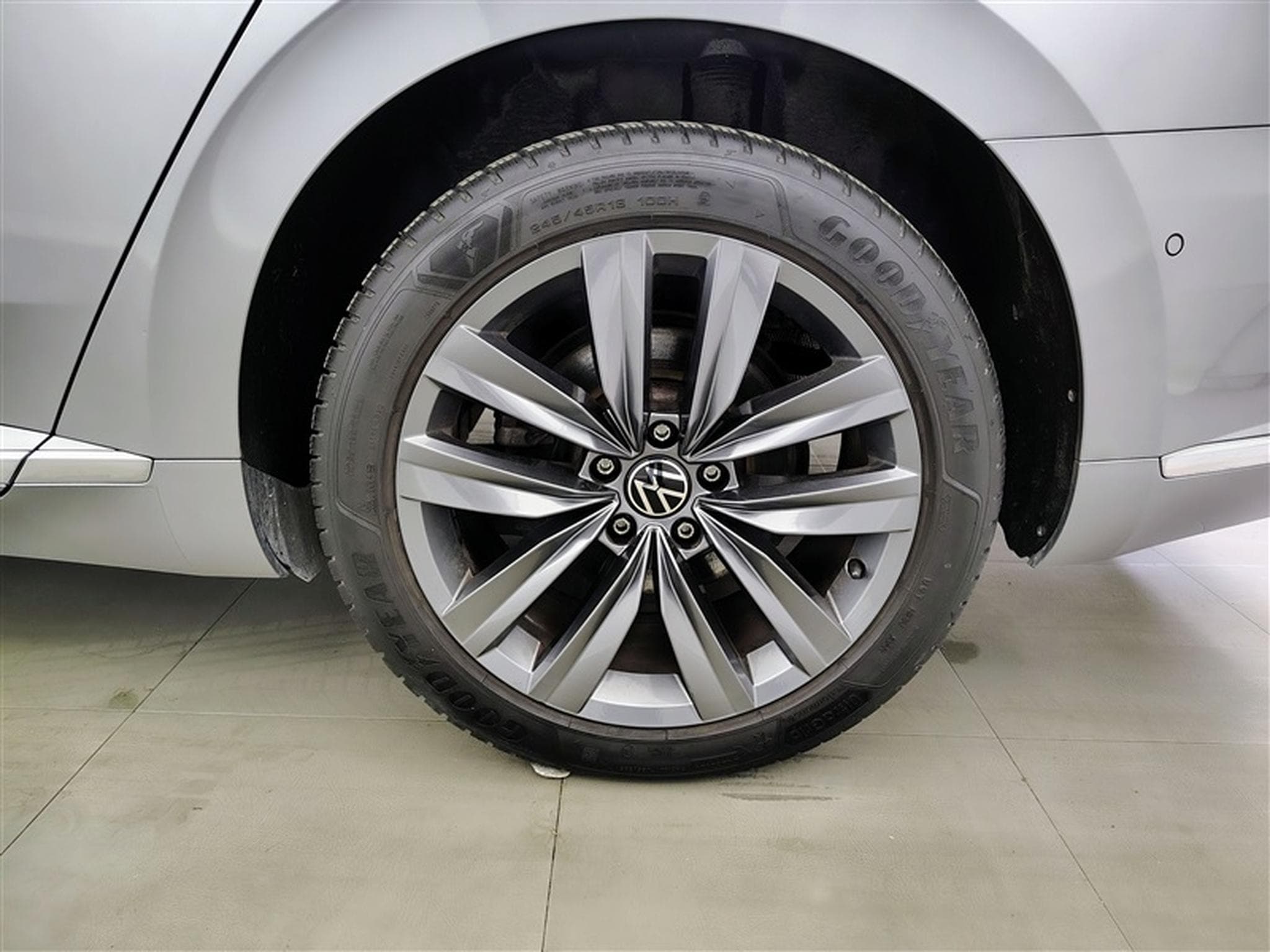 VW Arteon SB eHybrid 1.4 Elegance DSG (160 kW) CUIR/NAVI/TO PANO (2022) - Photo 6
