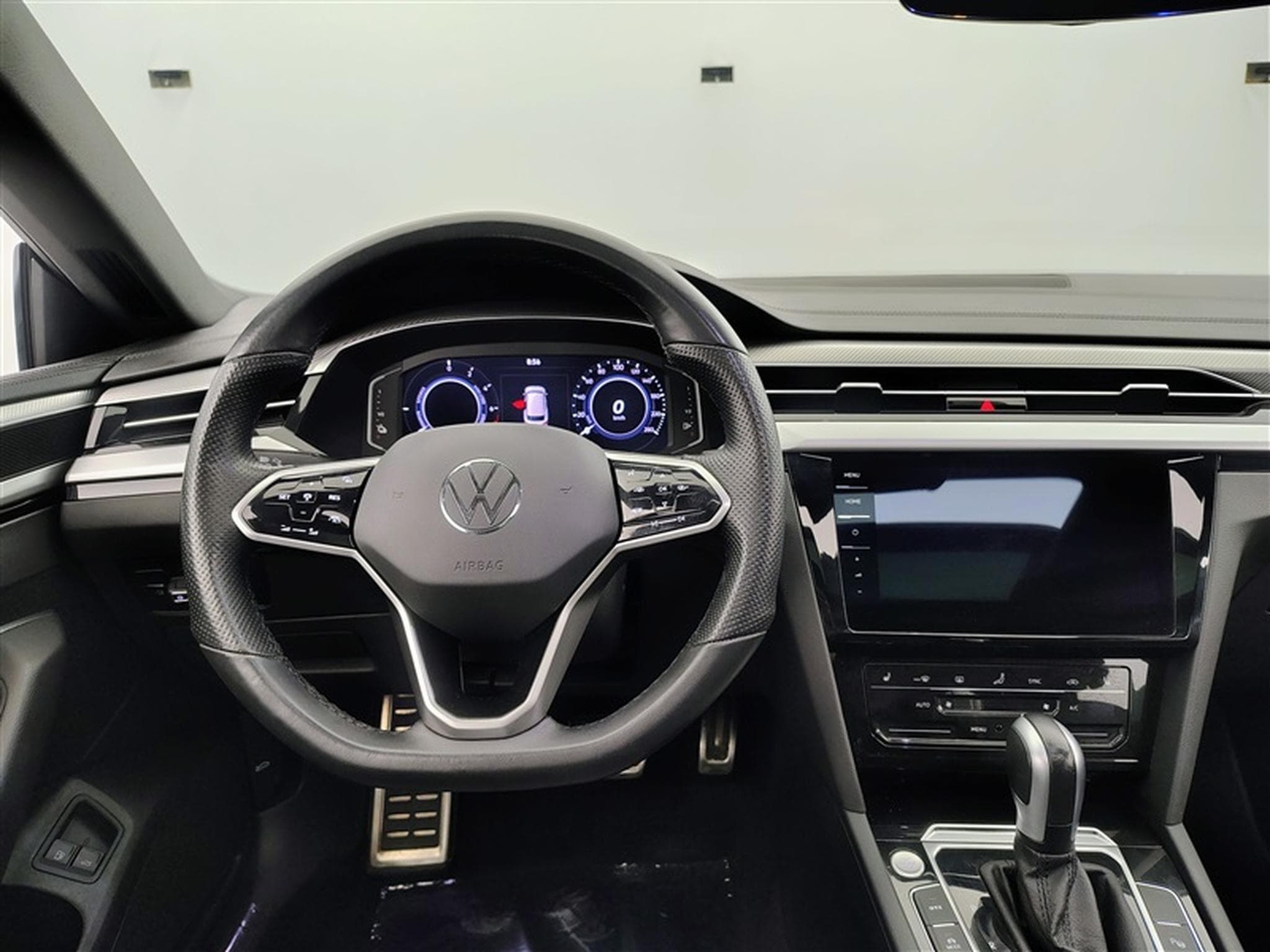 VW Arteon SB eHybrid 1.4 Elegance DSG (160 kW) CUIR/NAVI/TO PANO (2022) - Photo 9