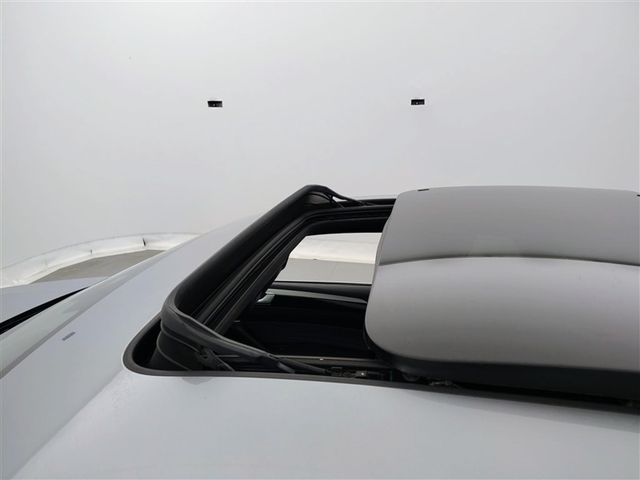 VW Arteon SB eHybrid 1.4 Elegance DSG (160 kW) CUIR/NAVI/TO PANO (2022) - Photo 19