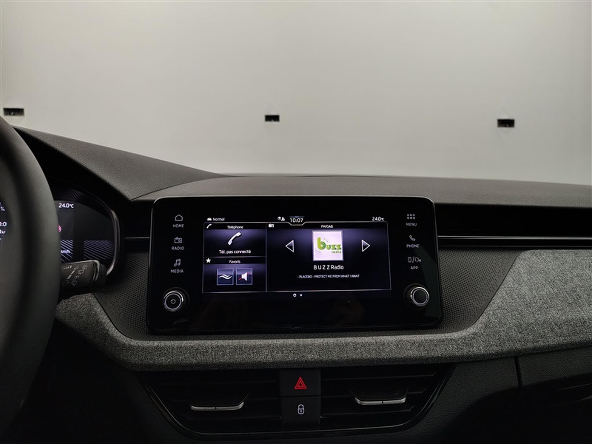 Skoda Kamiq 1.0 TSI 115cv DSG Selection CARPLAY / FULL LED / CAMERA (2026) - Photo 11