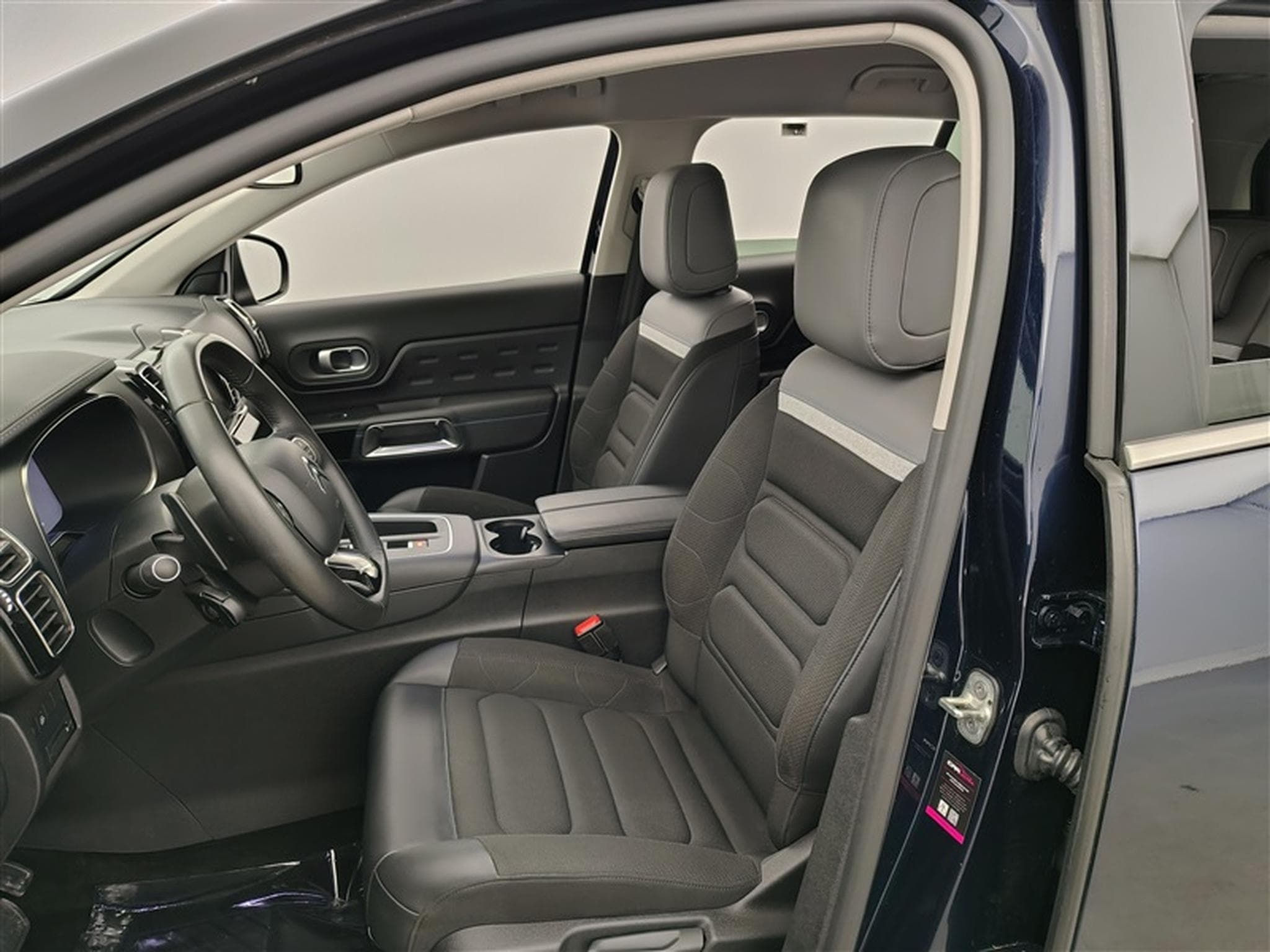 Citroën C5 Aircross 1.2 PureTech Feel EAT8 (2022) - Photo 7