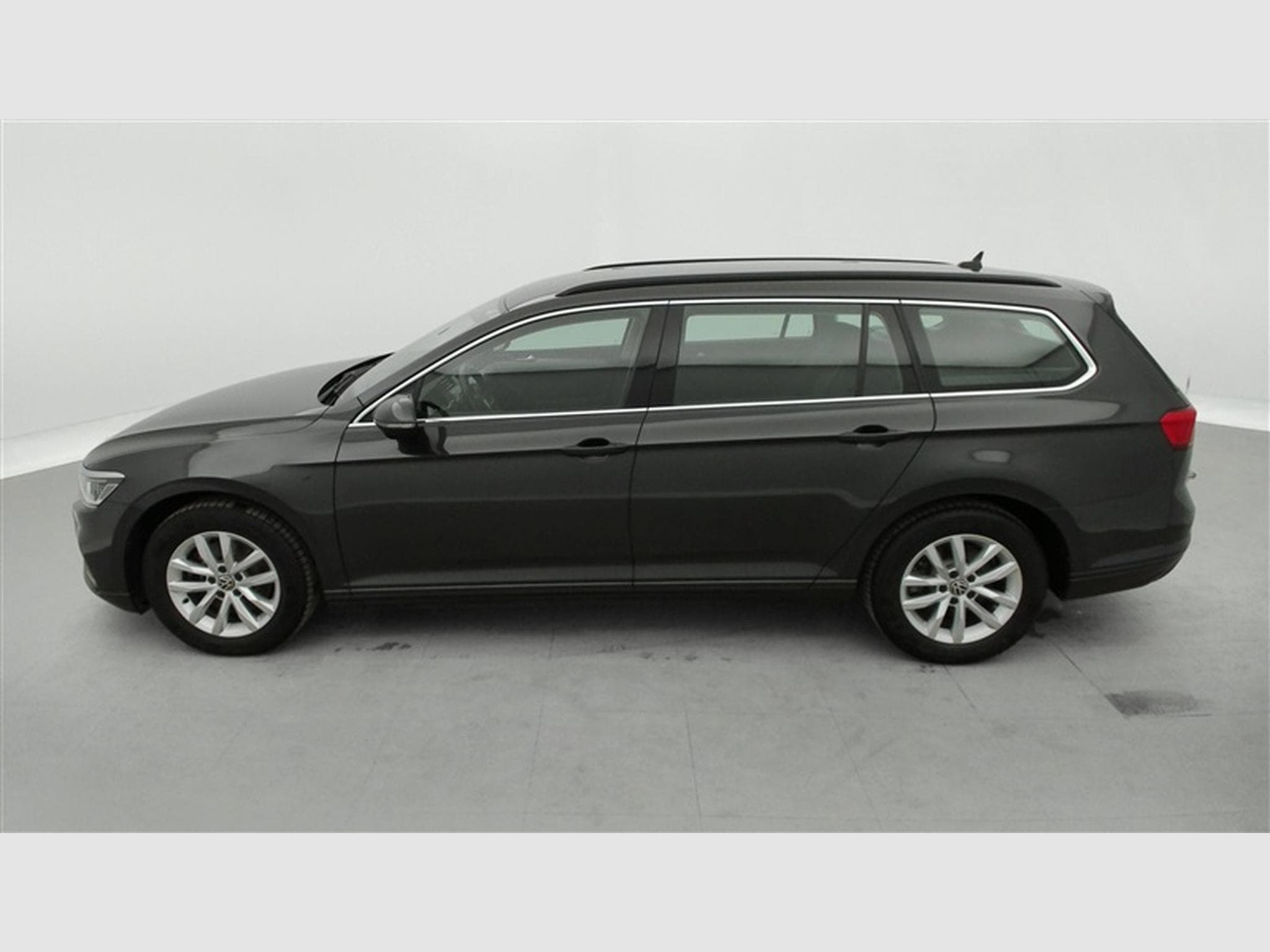 VW Passat 2.0 TDi Style DSG Navi / Led / PDC av+ar + Caméra (2021) - Photo 3