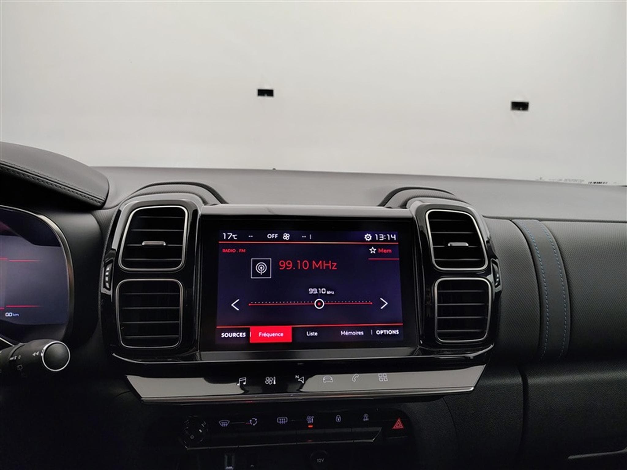 Citroën C5 Aircross 1.2 PureTech Feel EAT8 (2022) - Photo 11