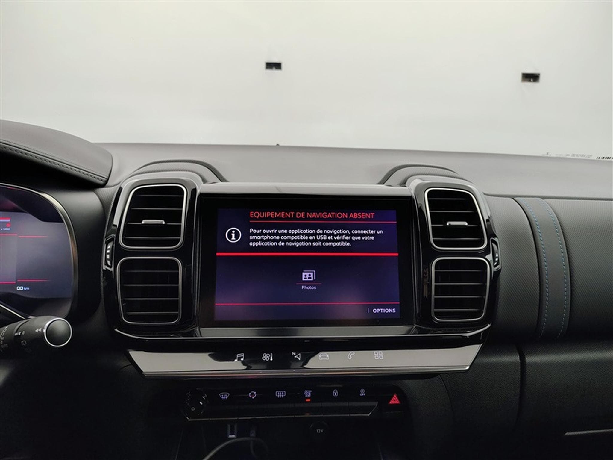 Citroën C5 Aircross 1.2 PureTech Feel EAT8 (2022) - Photo 20