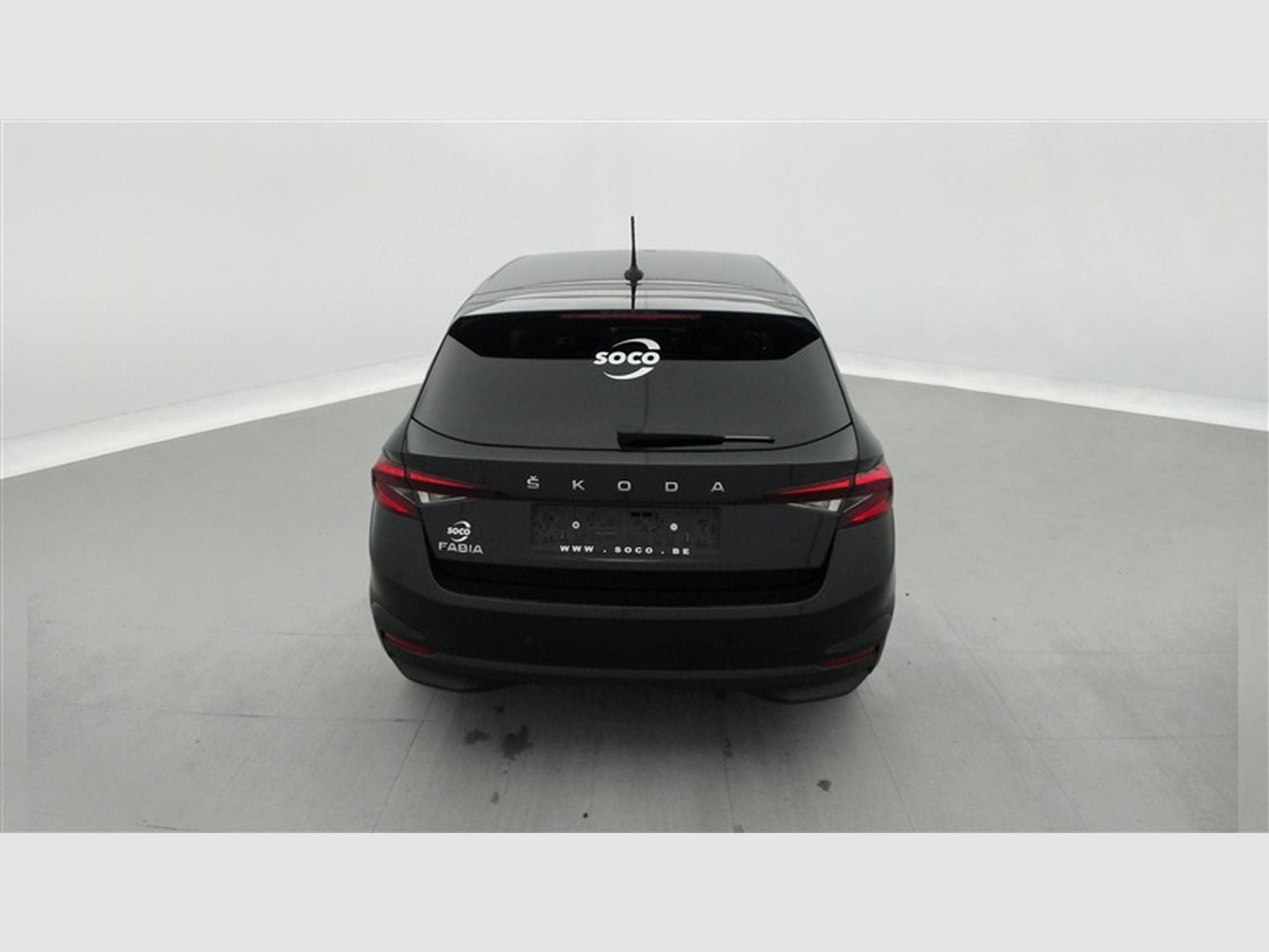 Skoda Fabia 1.0 TSI Selection *NAVI/CAMERA/PDC/CARPLAY/FULL LED/JA* (2024) - Foto 5