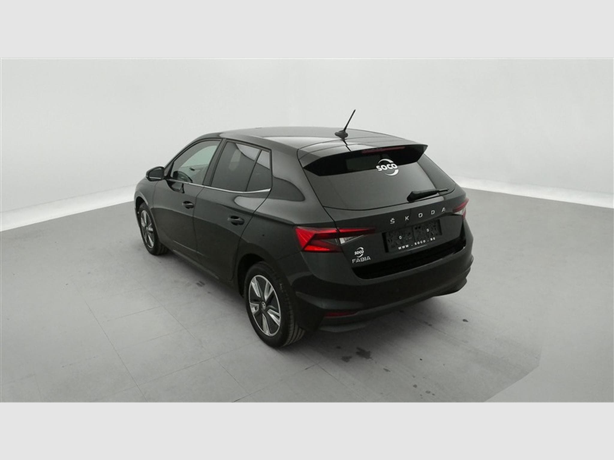 Skoda Fabia 1.0 TSI Selection *NAVI/CAMERA/PDC/CARPLAY/FULL LED/JA* (2024) - Foto 2