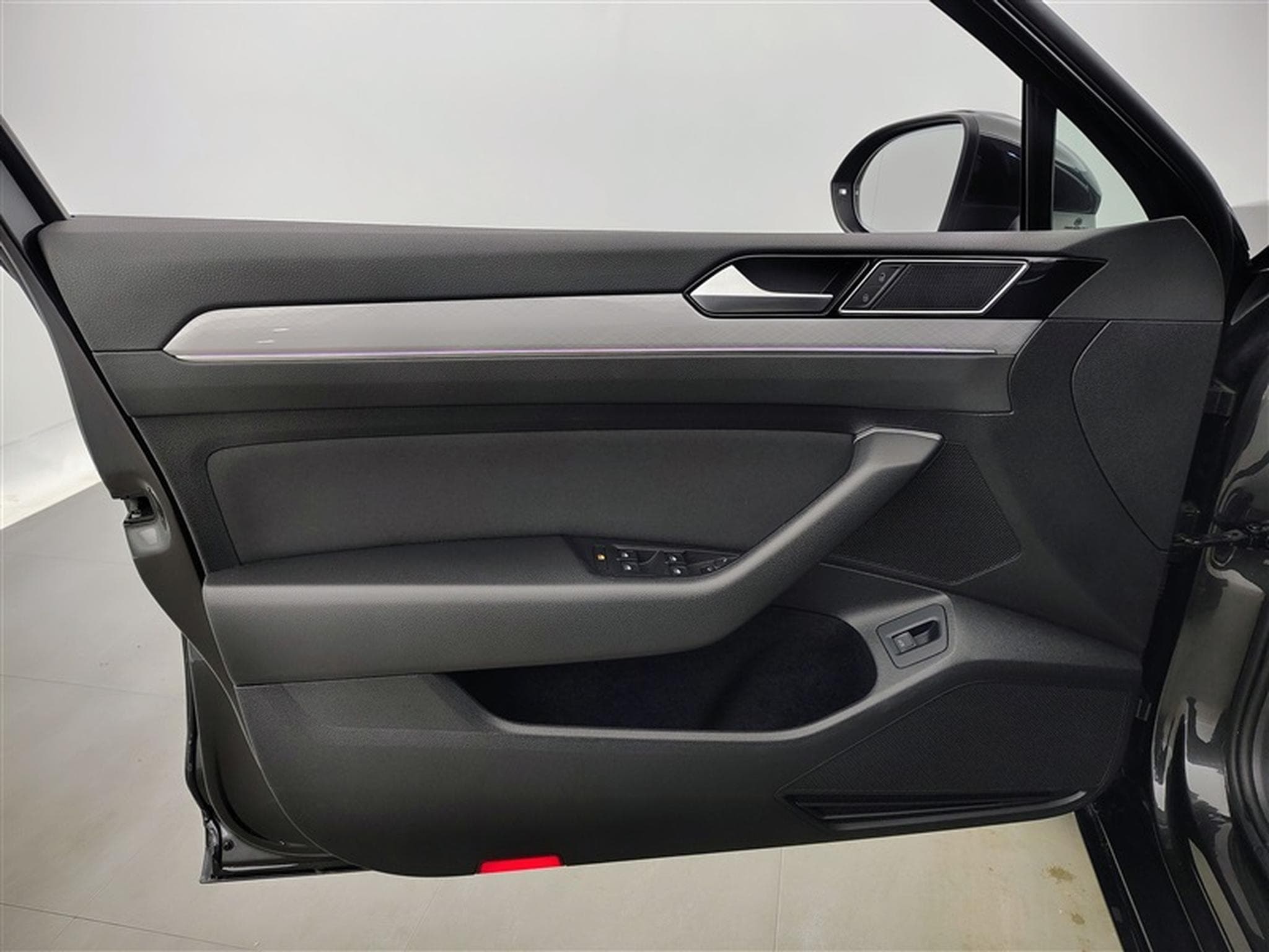 VW Passat 2.0 TDi Style DSG Navi / Led / PDC av+ar + Caméra (2021) - Photo 17