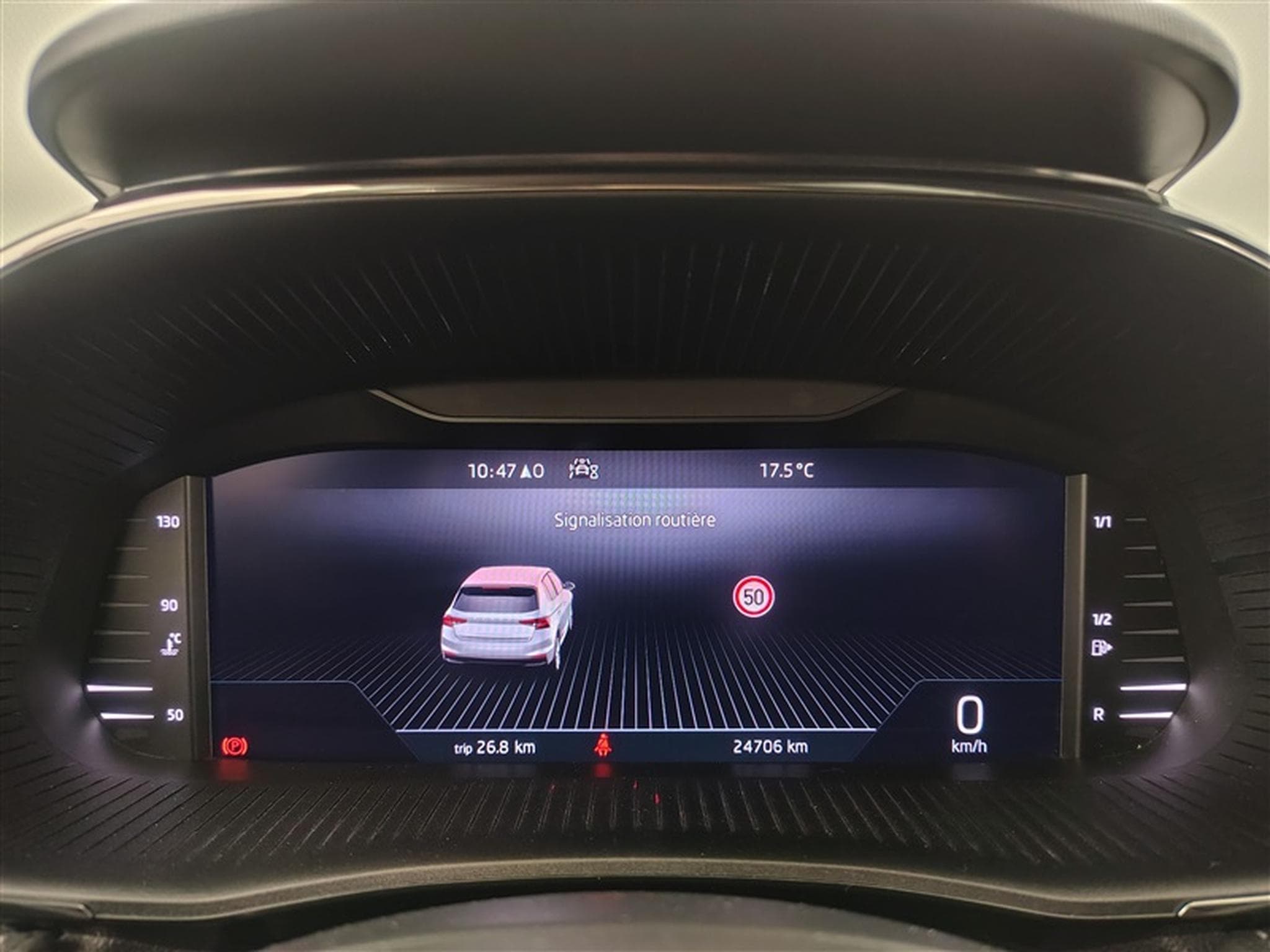 Skoda Fabia 1.0 TSI Selection *NAVI/CAMERA/PDC/CARPLAY/FULL LED/JA* (2024) - Foto 10