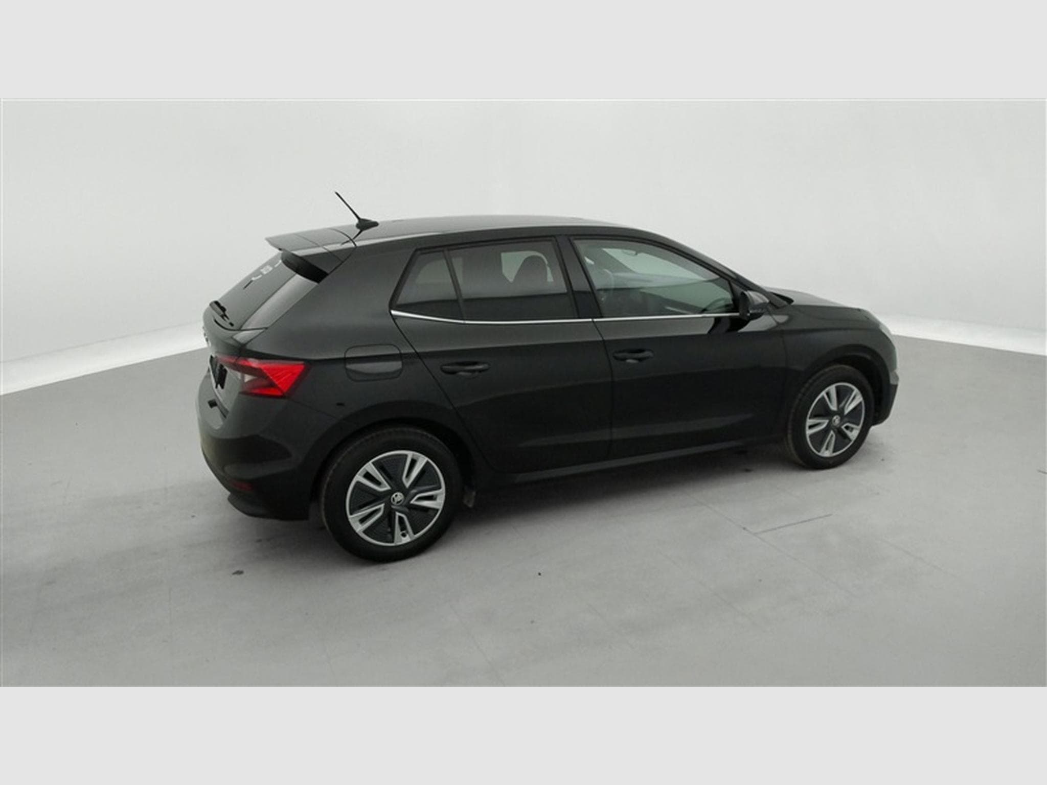 Skoda Fabia 1.0 TSI Selection *NAVI/CAMERA/PDC/CARPLAY/FULL LED/JA* (2024) - Foto 23