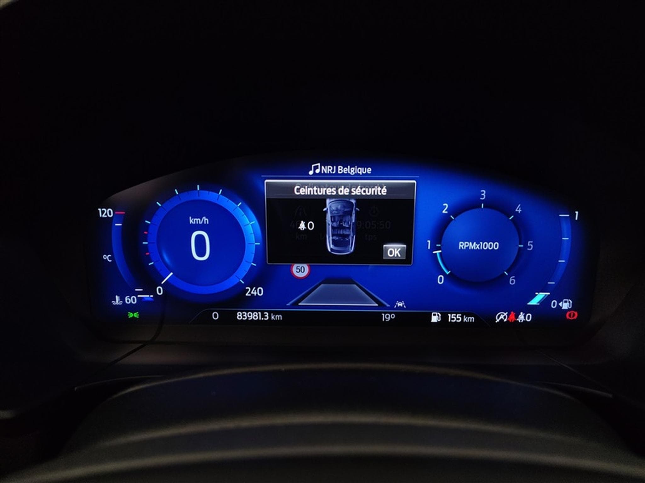 Ford Kuga 1.5 TDCi EB FWD ST-Line Navi / Led / Toit Pano / (2021) - Photo 10