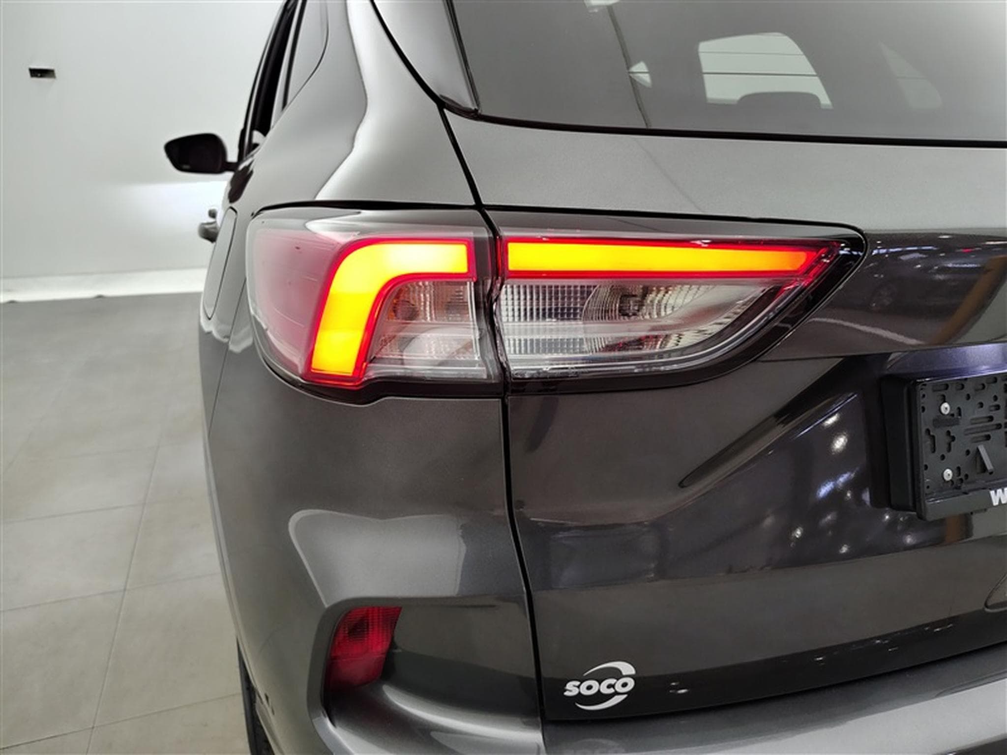 Ford Kuga 1.5 TDCi EB FWD ST-Line Navi / Led / Toit Pano / (2021) - Photo 16