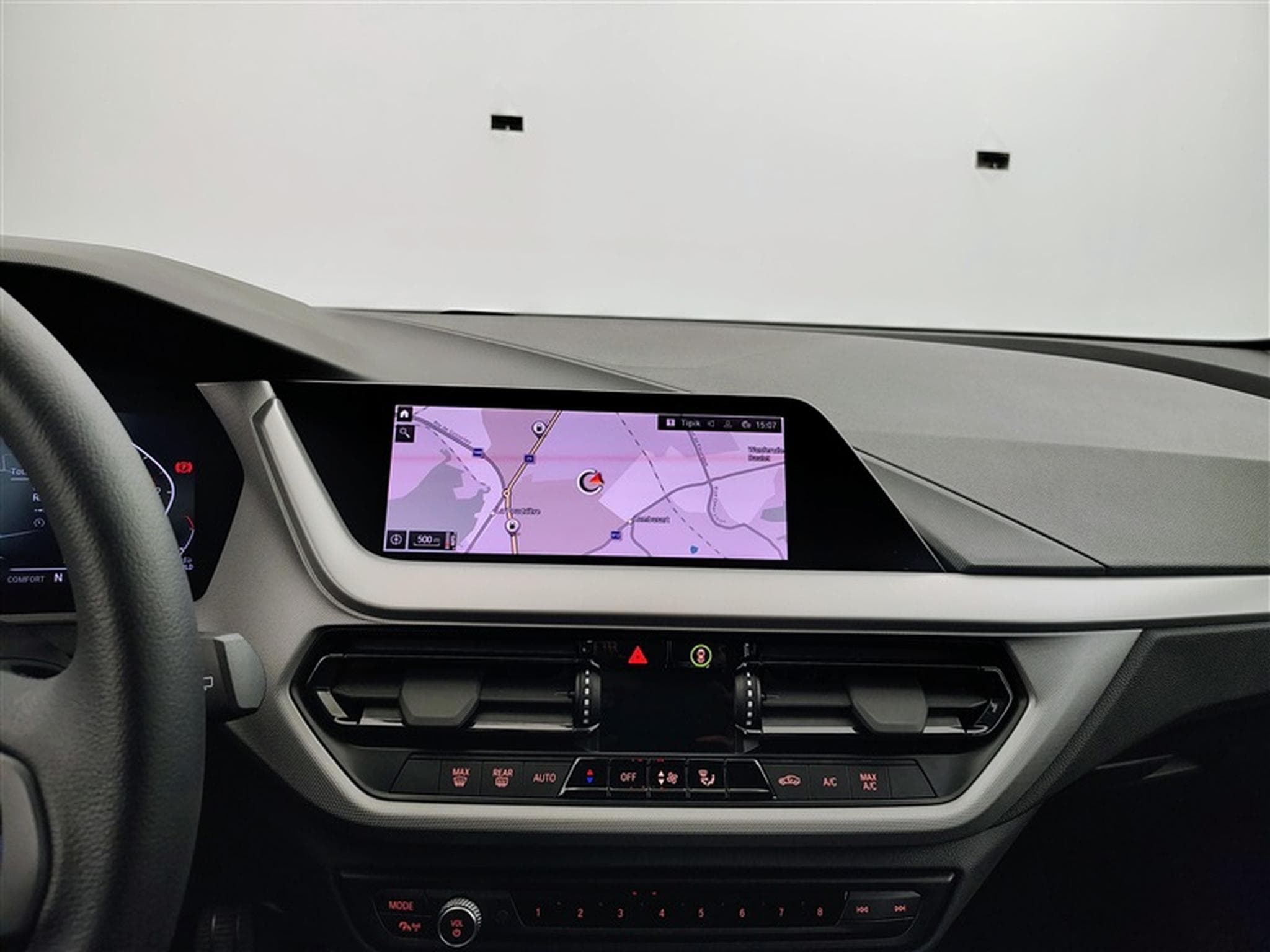 BMW 116 116d Business Line NAVI/FULL LED/JA/PDC (2023) - Photo 11