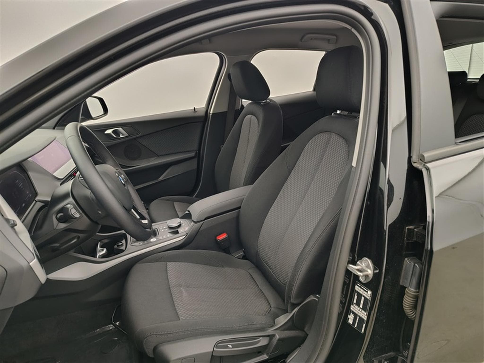 BMW 116 116 d Business NAVI/FULL LED/JA/PDC AV AR (2023) - Photo 7