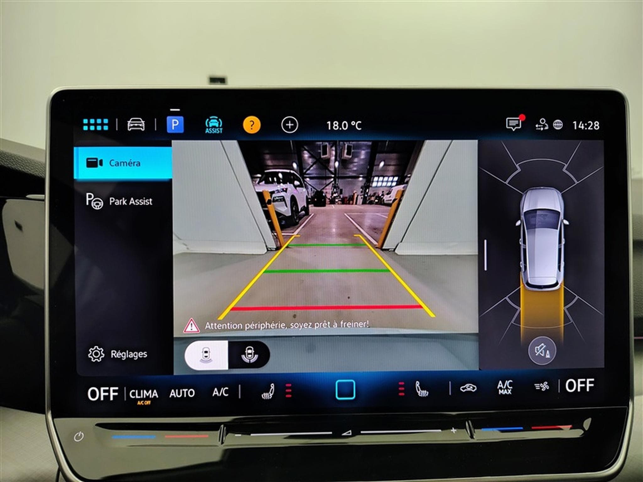 VW Golf 1.5 eTSI 115cv DSG Prime CARPLAY / FULL LED / CAMERA / JA 17 (2026) - Photo 18