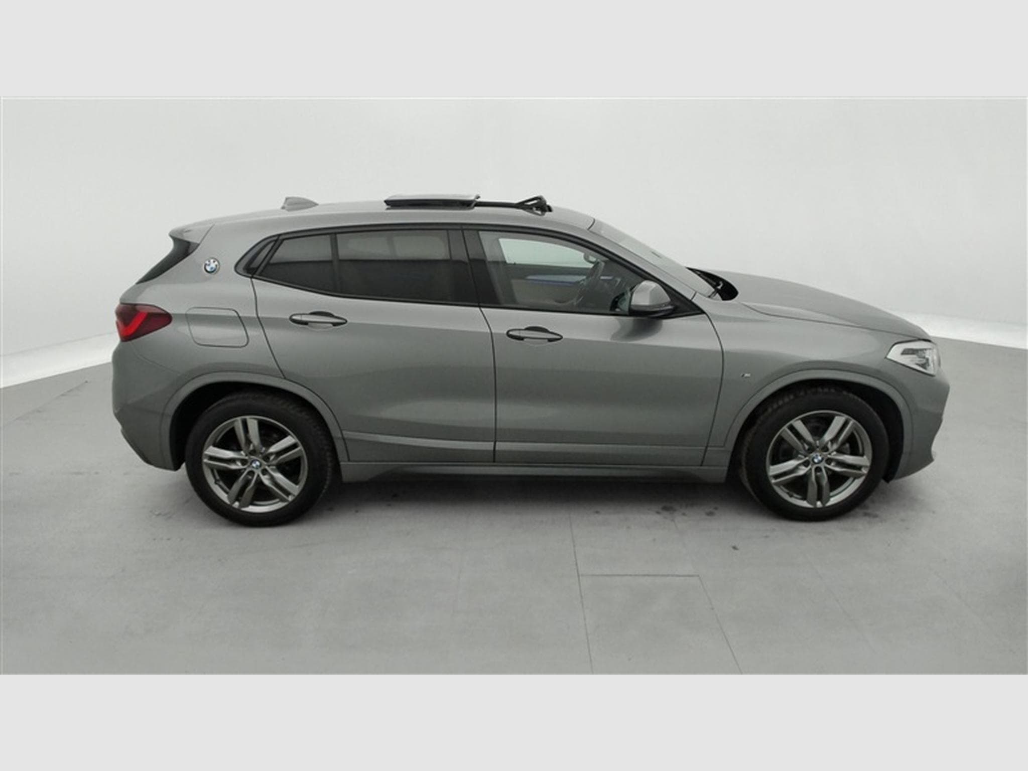 BMW X2 1.5 dA sDrive16 M-SPORT/CUIR/NAVI/TO PANO/FULL LED/JA18 (2023) - Photo 25