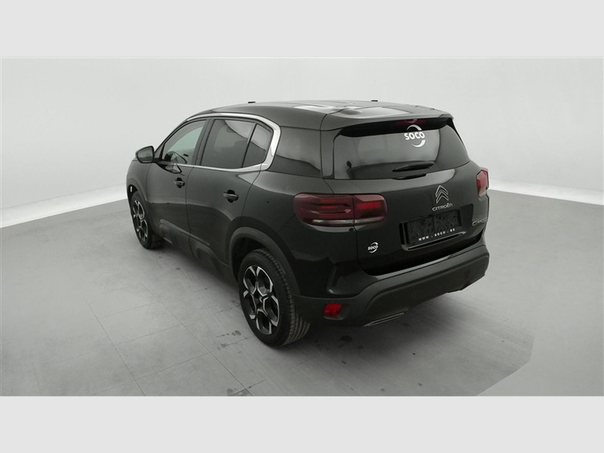 Citroën C5 Aircross 1.2 PureTech 130cv Plus NAVI / CARPLAY / CAMERA (2024) - Photo 2