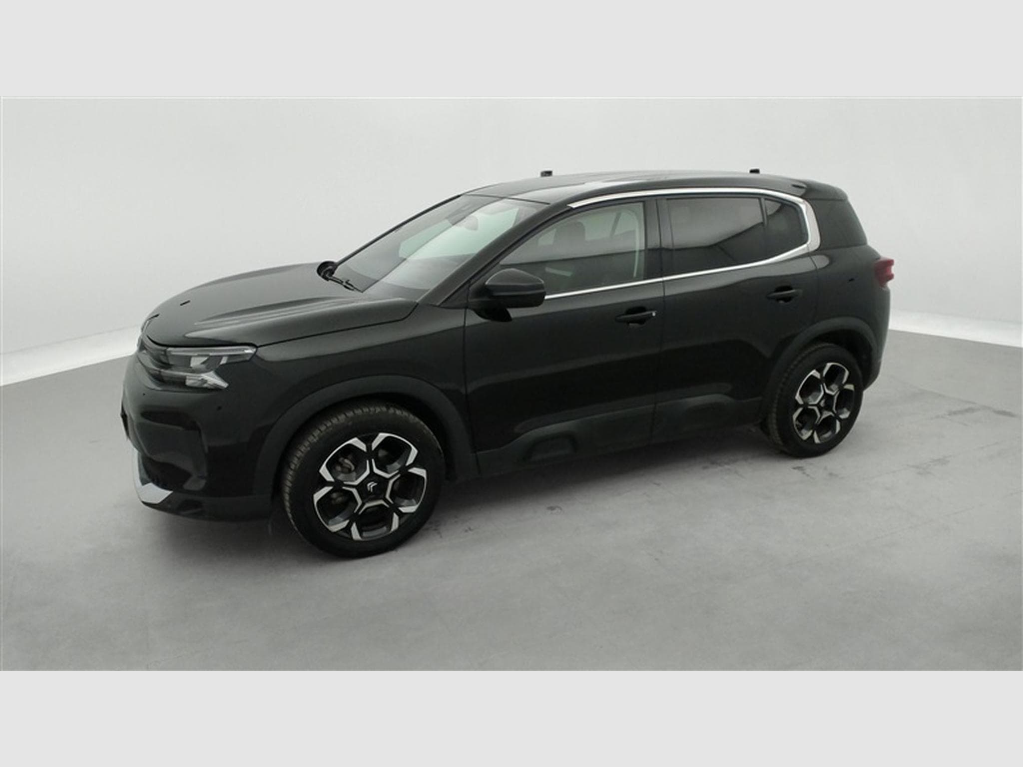 Citroën C5 Aircross 1.2 PureTech 130cv Plus NAVI / CARPLAY / CAMERA (2024) - Photo 20