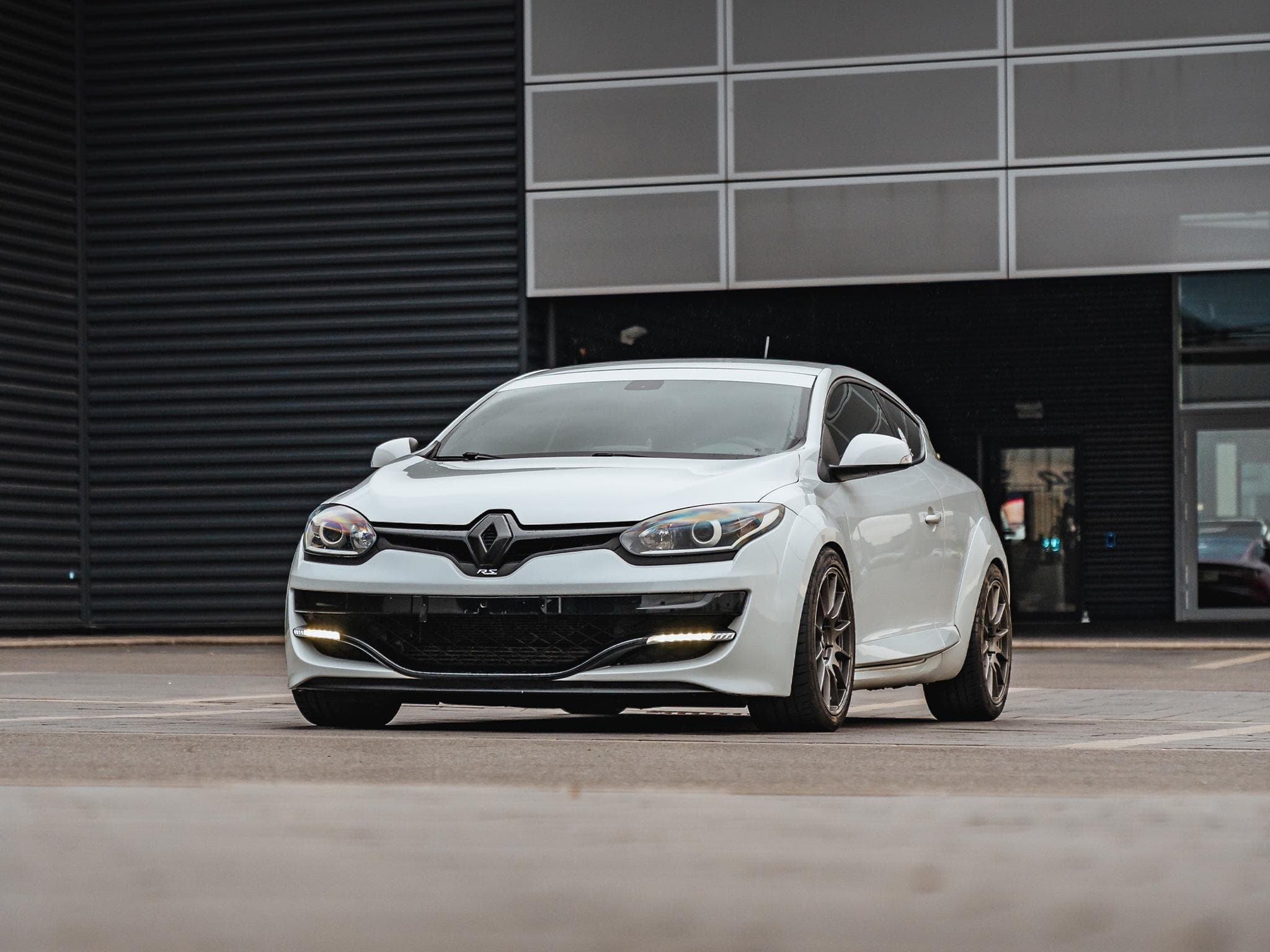Renault Megane RS - phase 3 - 265ch (2014) - Photo 1