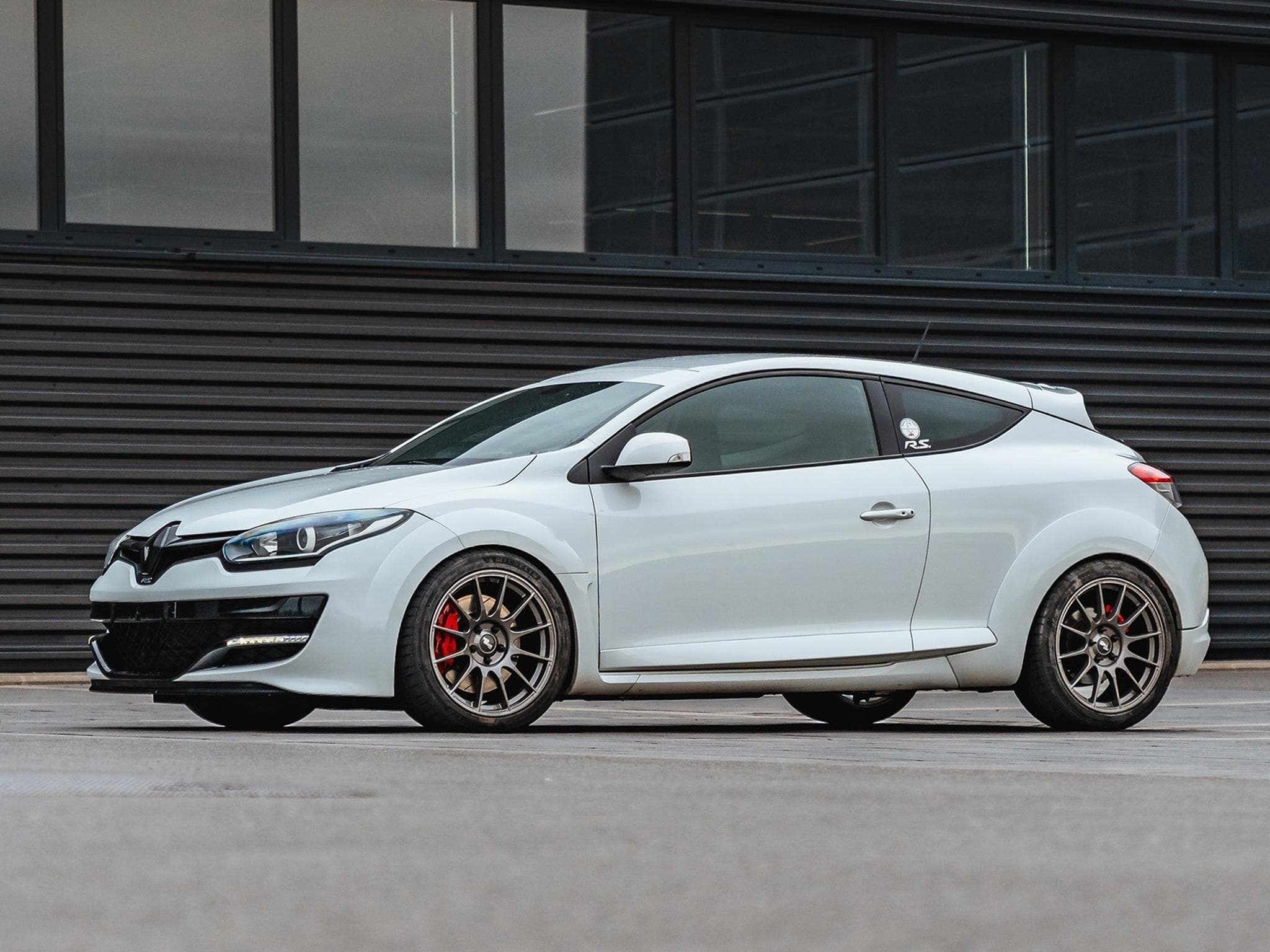 Renault Megane RS - phase 3 - 265ch (2014) - Photo 2