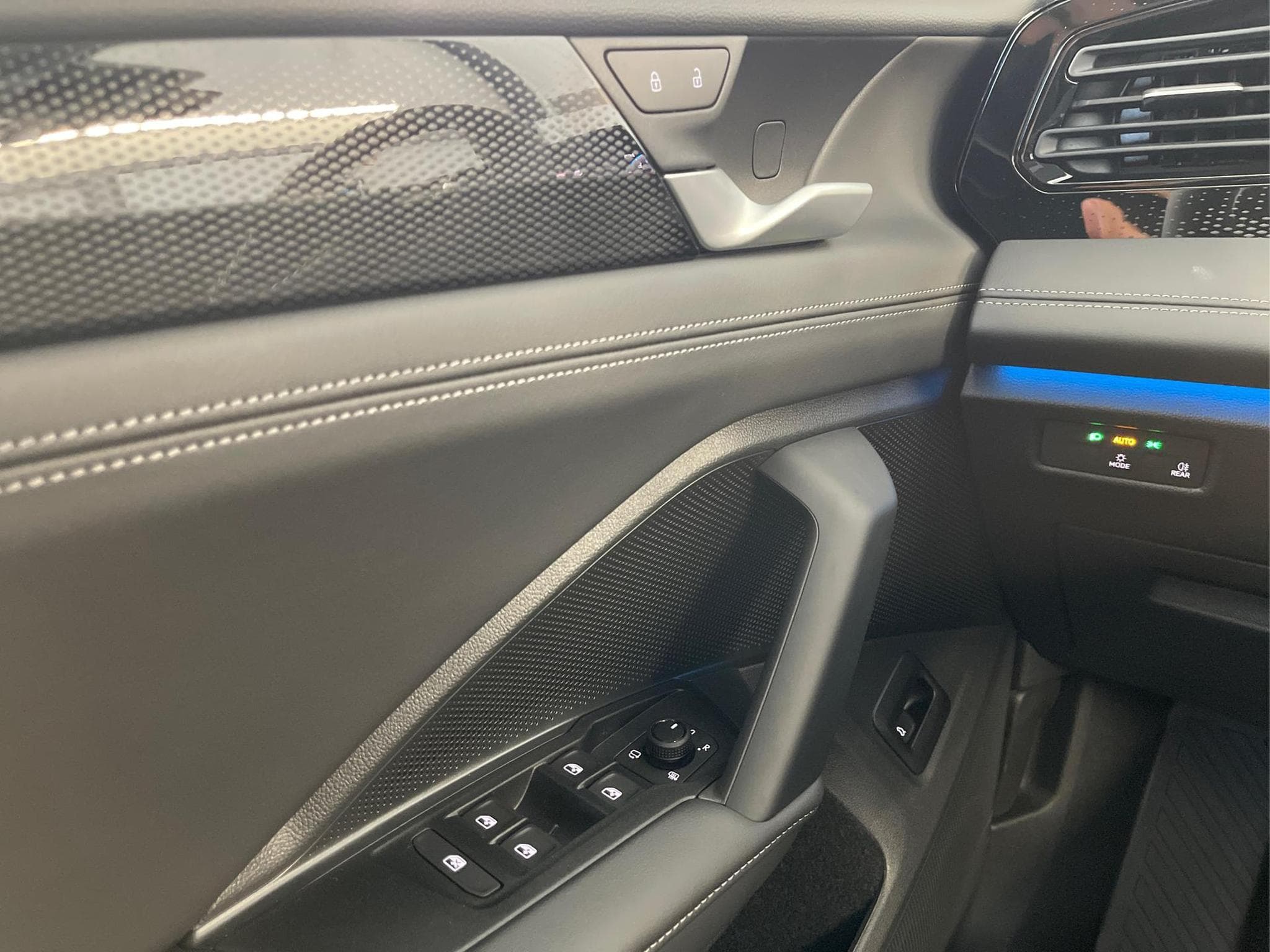 VW Tiguan LIFE (2026) - Foto 9