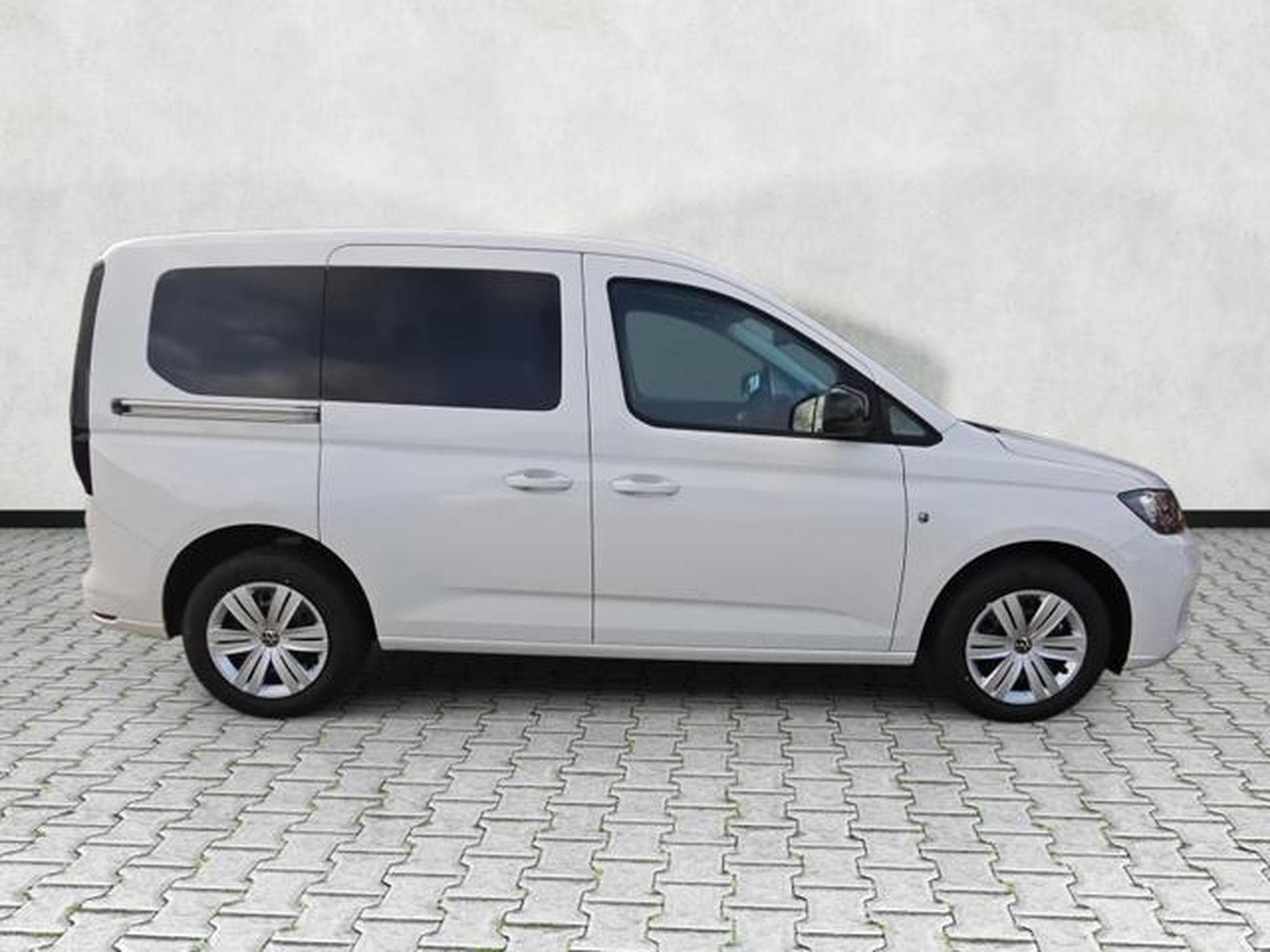 VW Caddy Basis (2026) - Photo 8