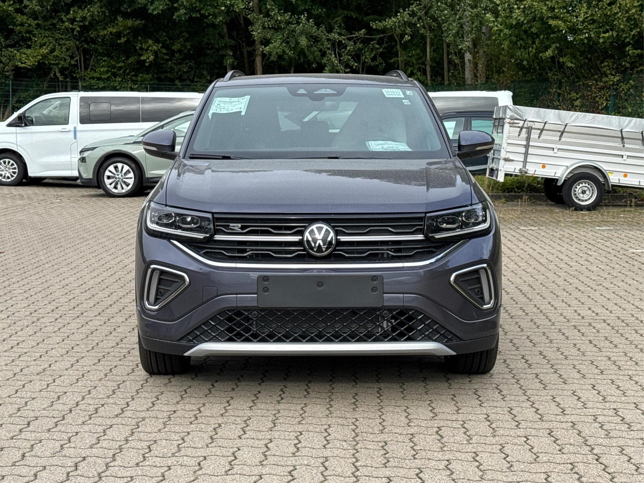 VW T-Cross R-Line Limited (2026) - Photo 2