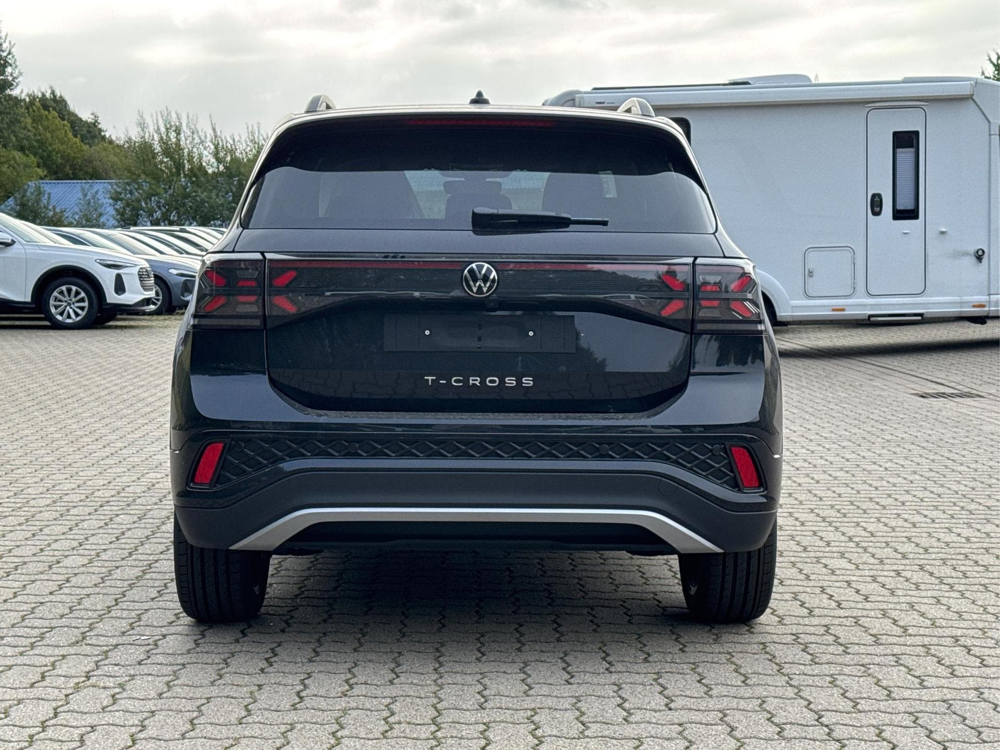 VW T-Cross R-Line Limited (2026) - Photo 6