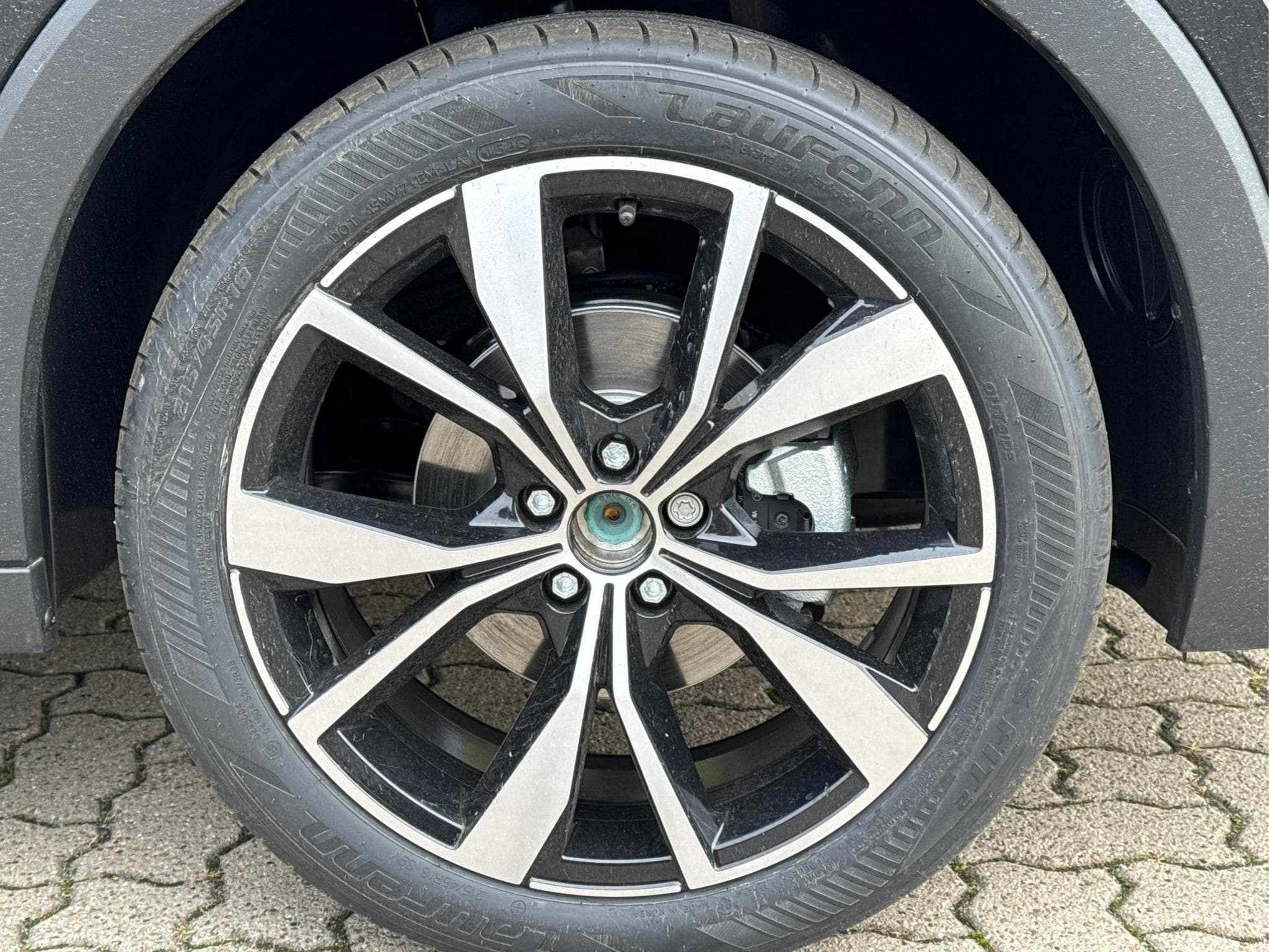 VW T-Cross R-Line Limited (2026) - Photo 7