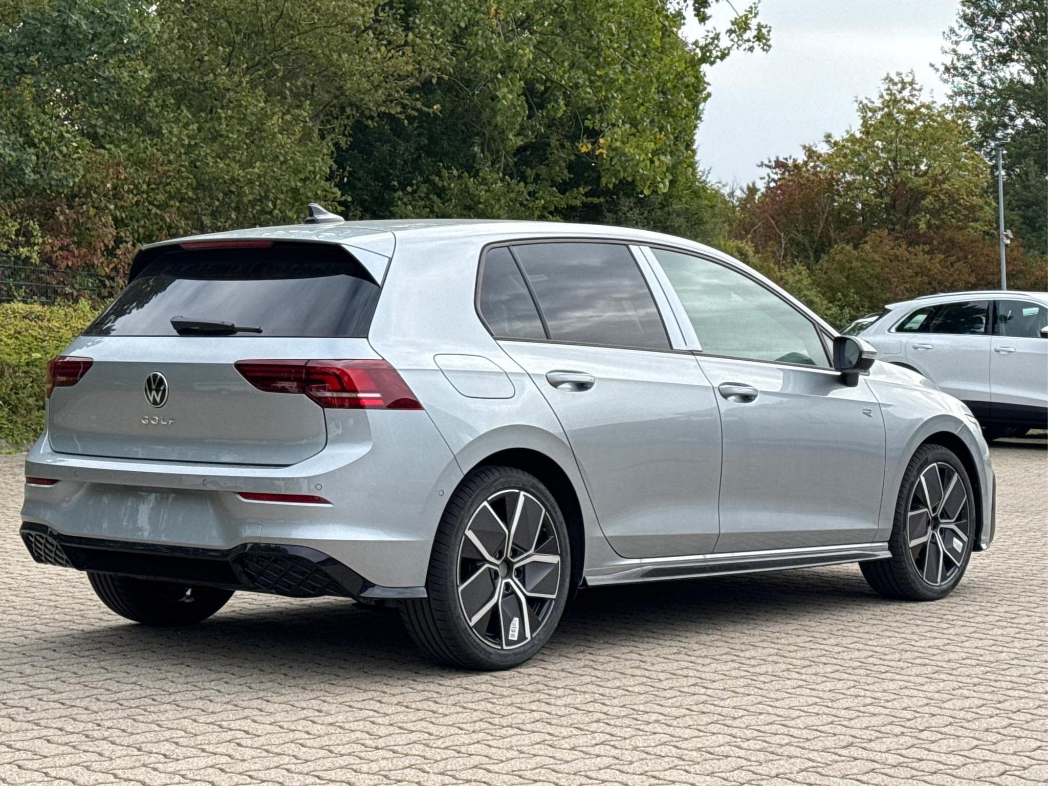 VW Golf R-Line Limited (2026) - Foto 5