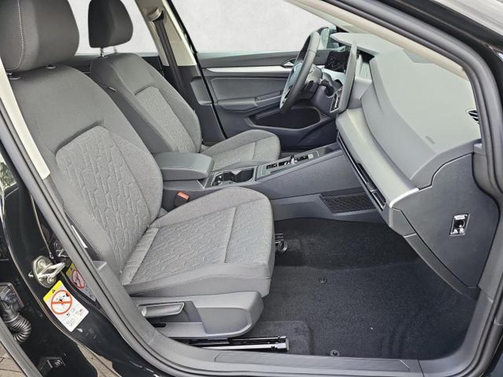 VW Golf 1.5 TSI eHybrid 150 kW Life (2026) - Foto 10