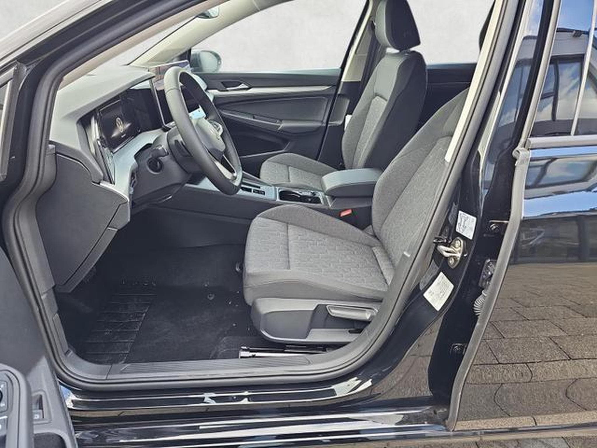 VW Golf 1.5 TSI eHybrid 150 kW Life (2026) - Foto 9
