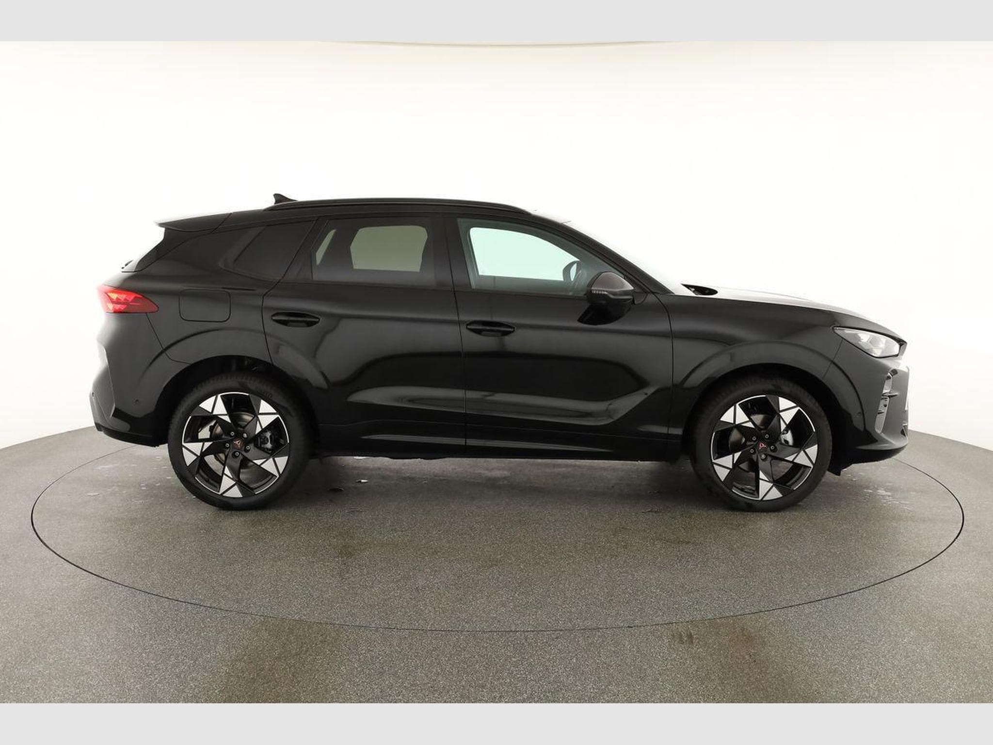 Cupra Terramar 1.5 eTSI 110 kW (2026) - Photo 23