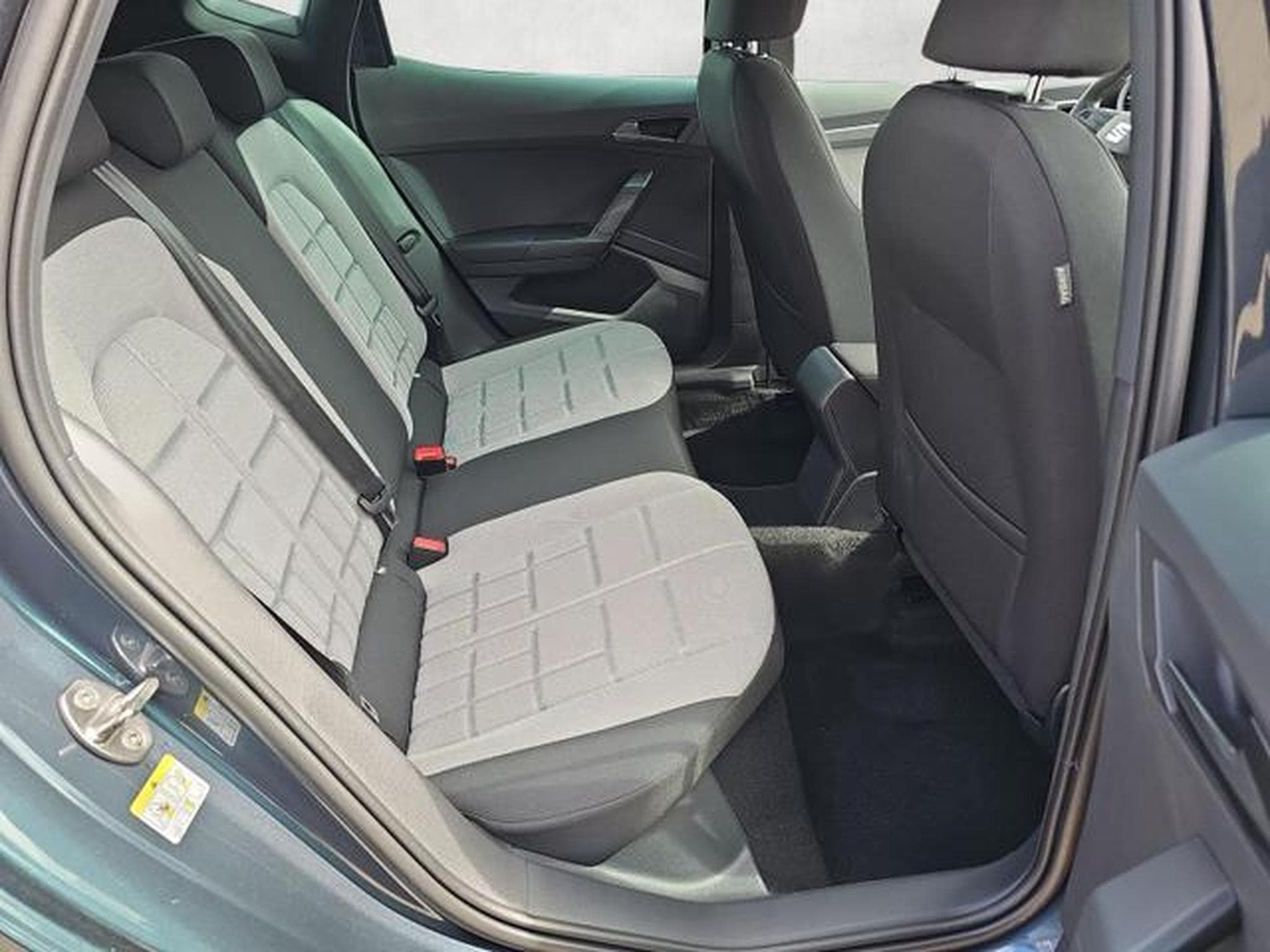Seat Arona 1.0 TSI 85 kW FR (2026) - Photo 13
