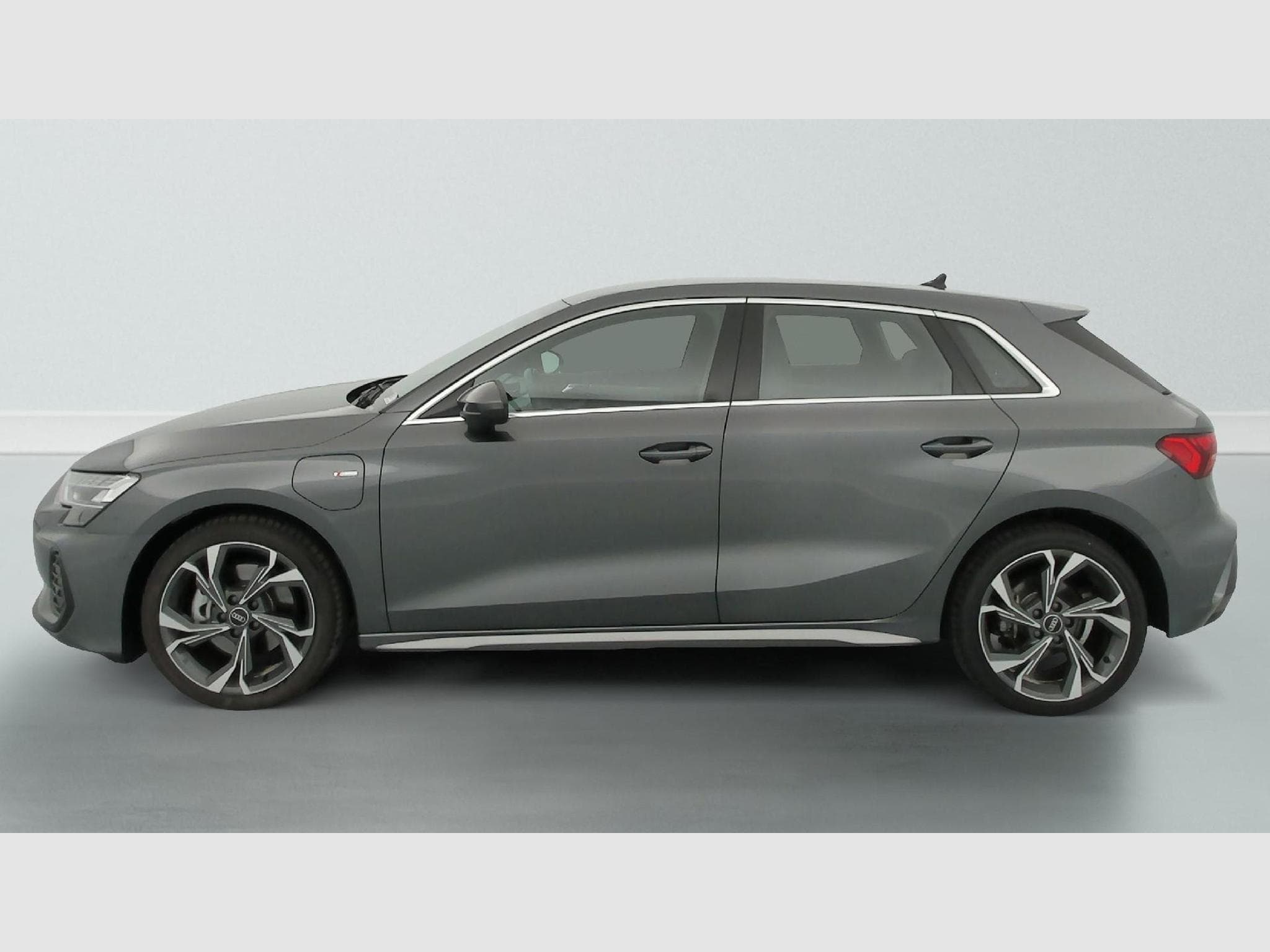 Audi A3 S line (2025) - Photo 4