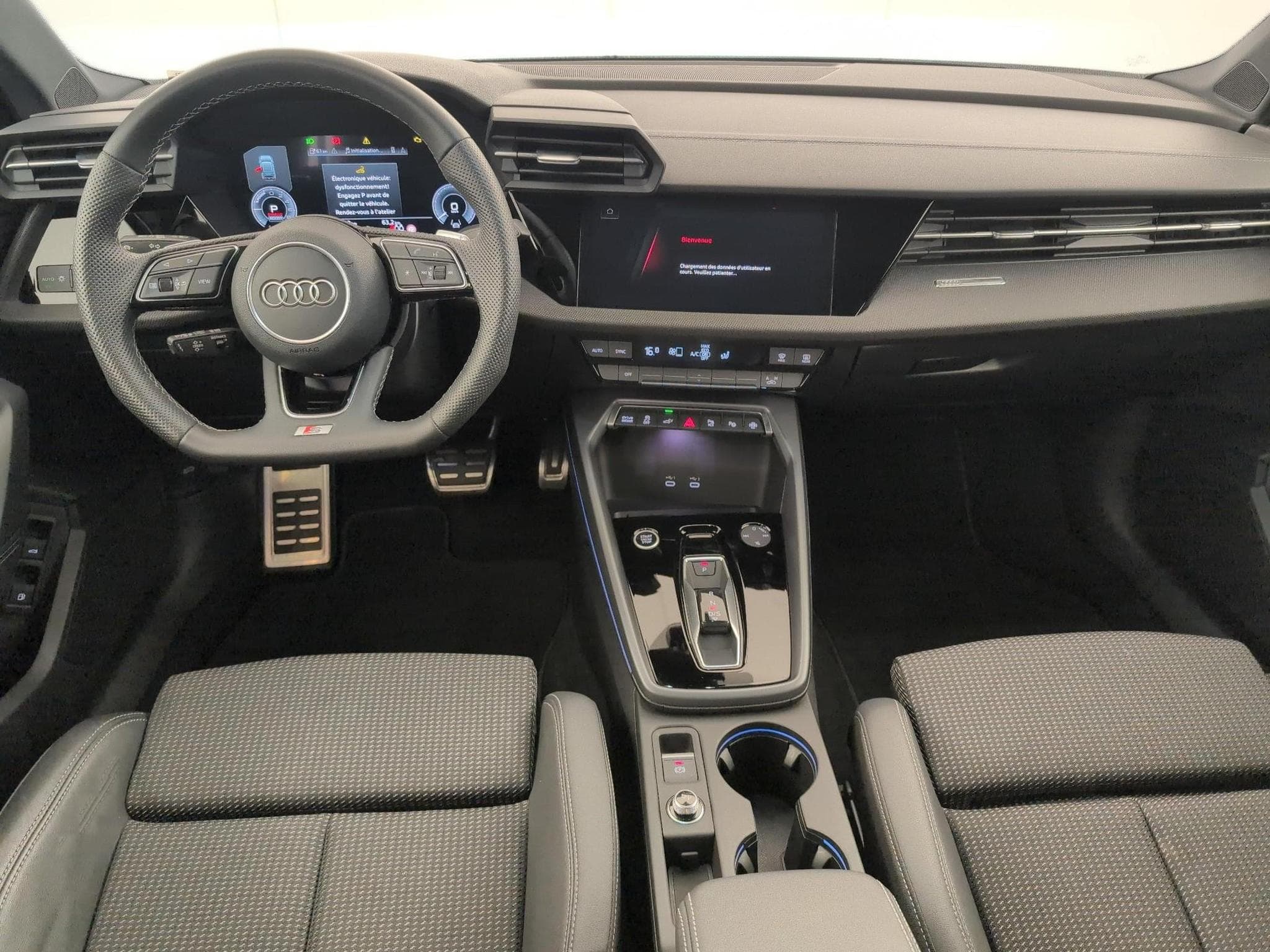 Audi A3 S line (2025) - Photo 13