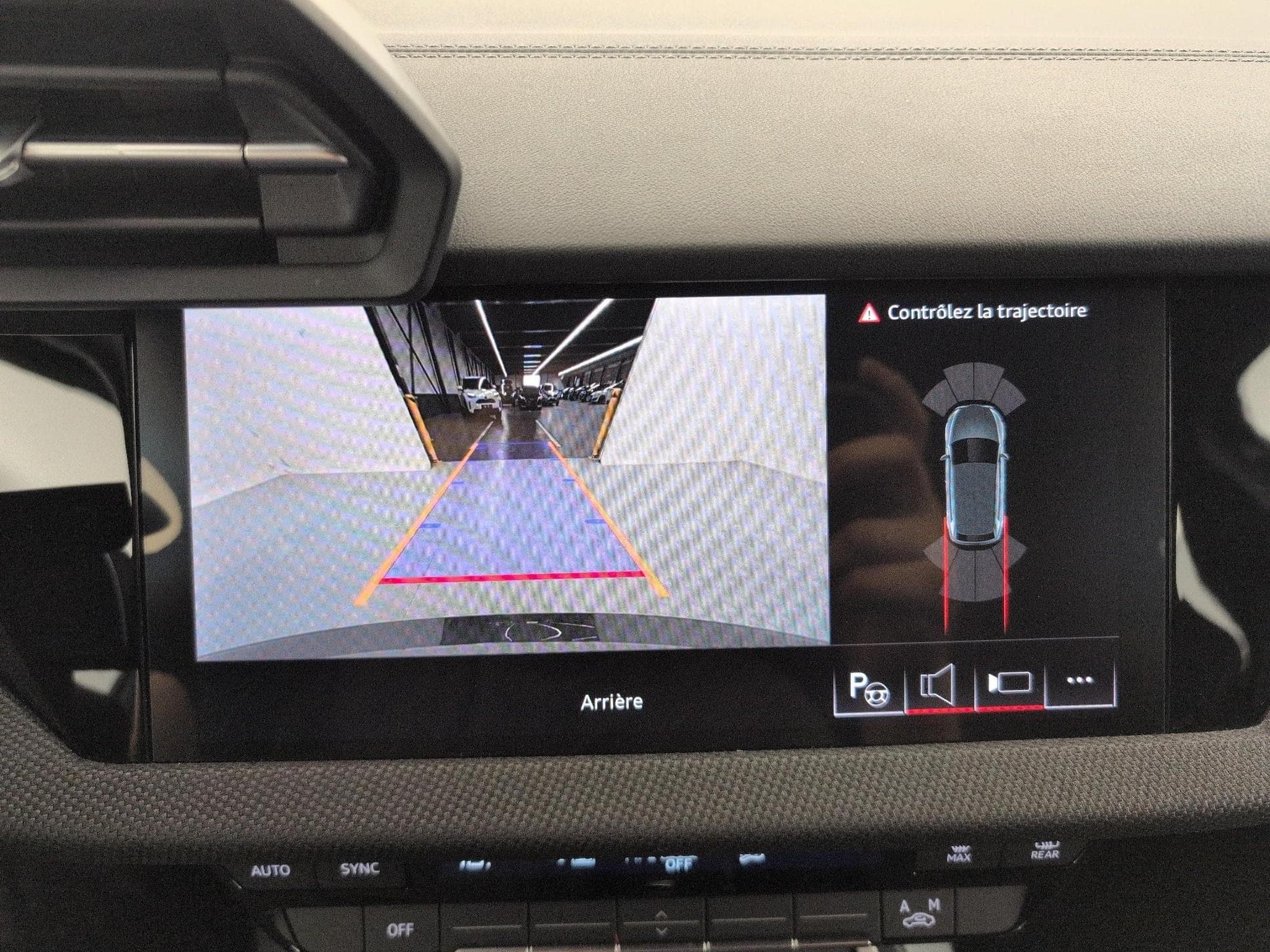 Audi A3 S line (2025) - Photo 18