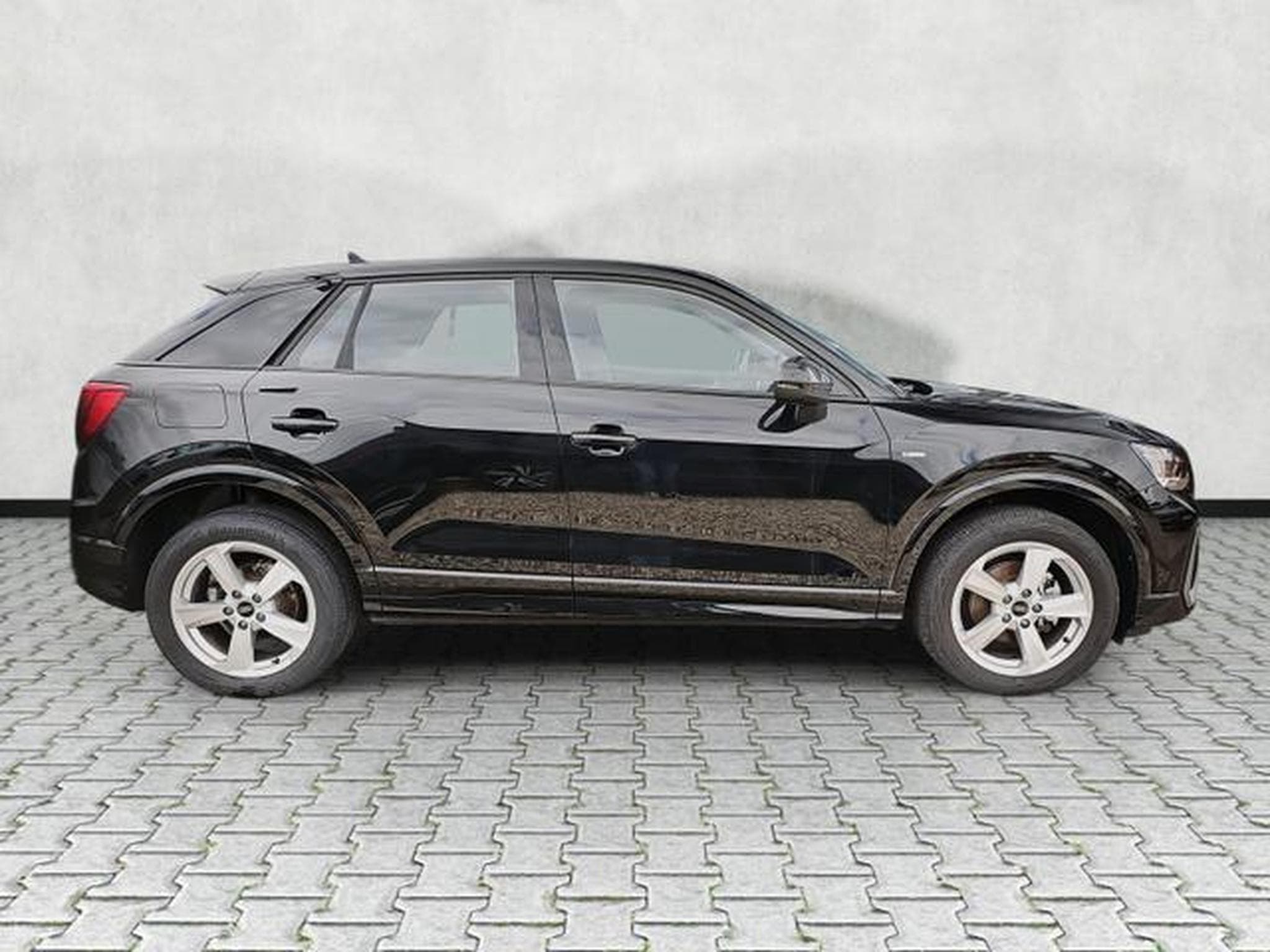 Audi Q2 35 TFSI S line (2026) - Foto 8