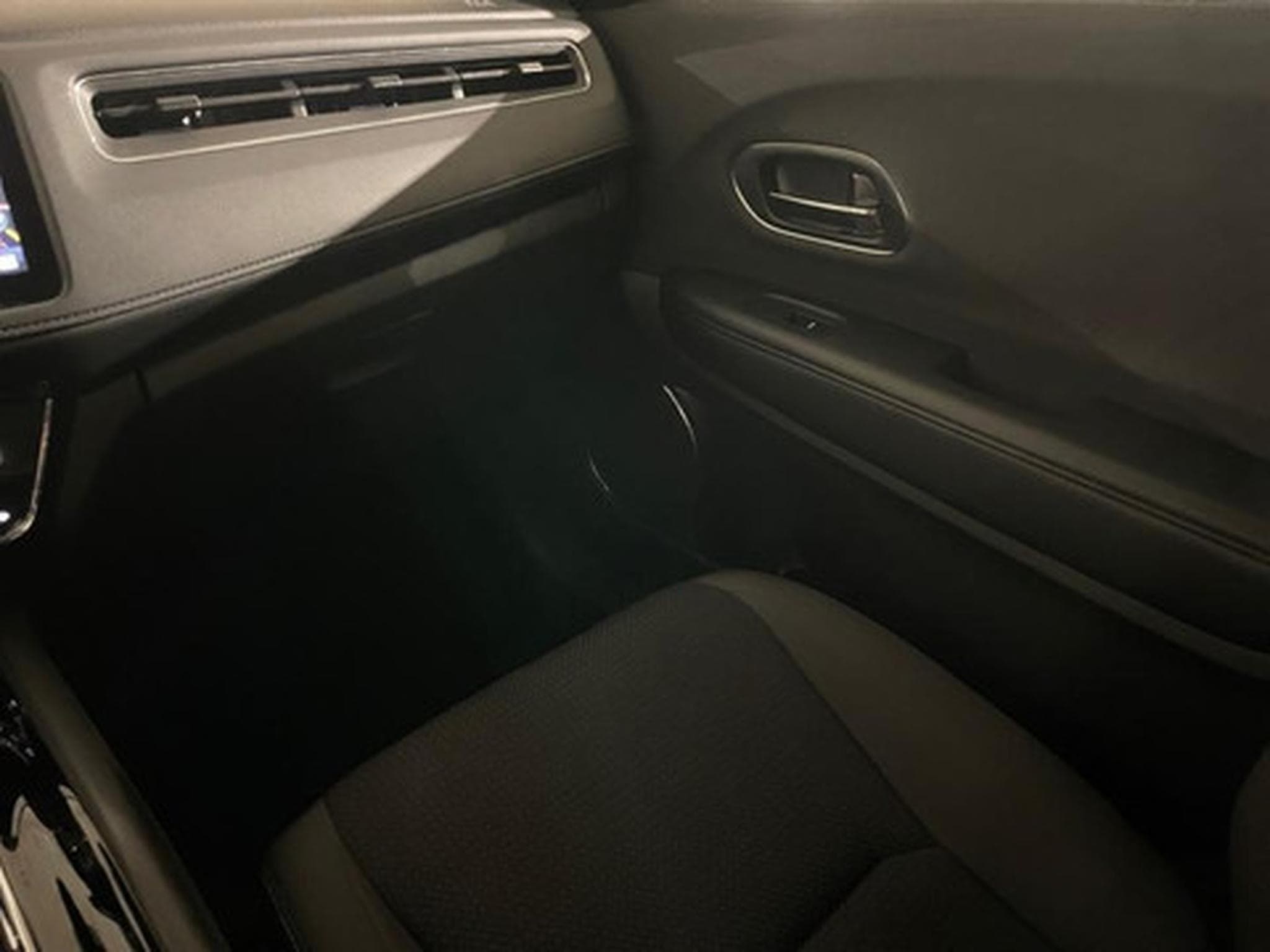 Honda HR-V 1.5 i-VTEC CVT Elegance (2019) - Foto 10