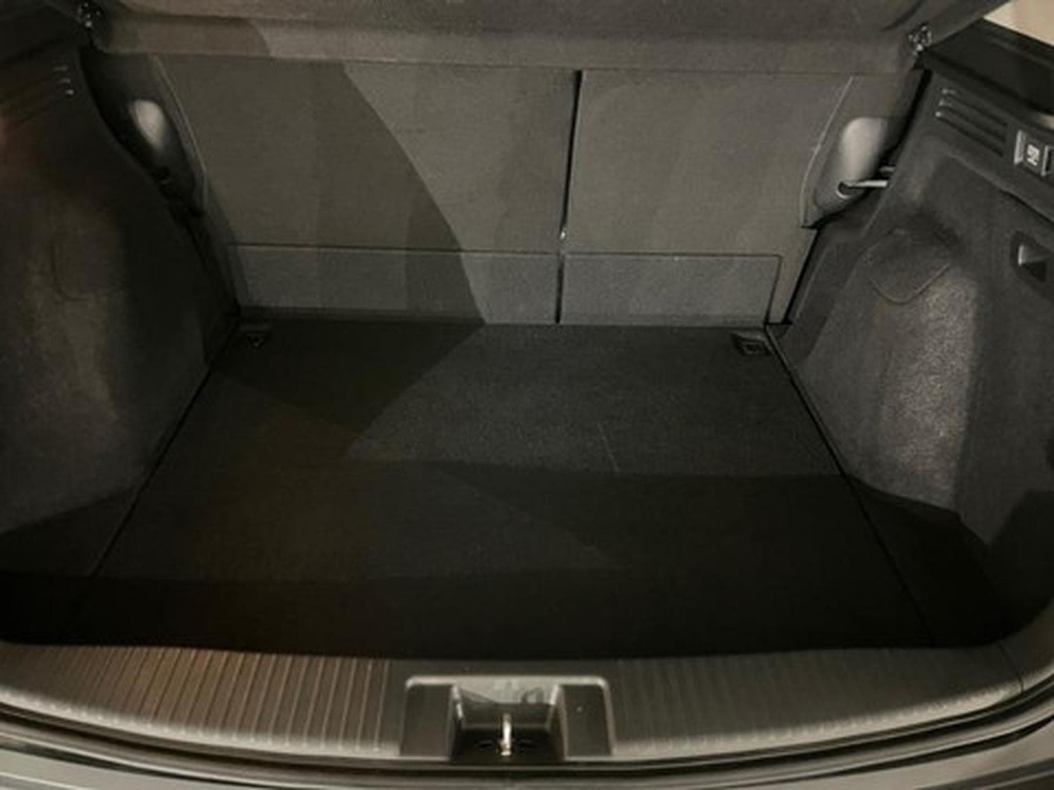 Honda HR-V 1.5 i-VTEC CVT Elegance (2019) - Foto 12