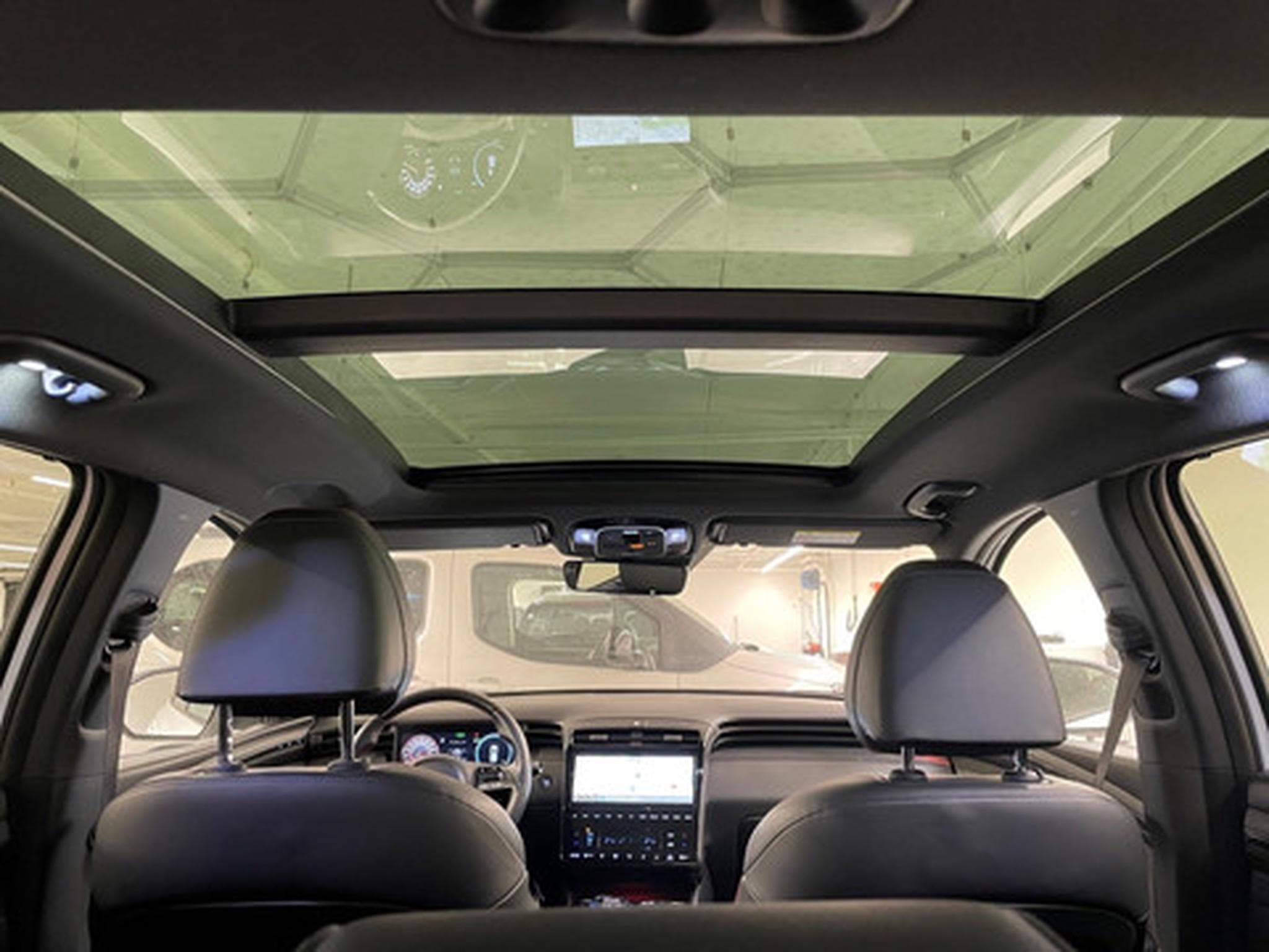 Hyundai Tucson 1.6 T-GDi PHEV 4x4 Shine N-Line (2025) - Photo 14