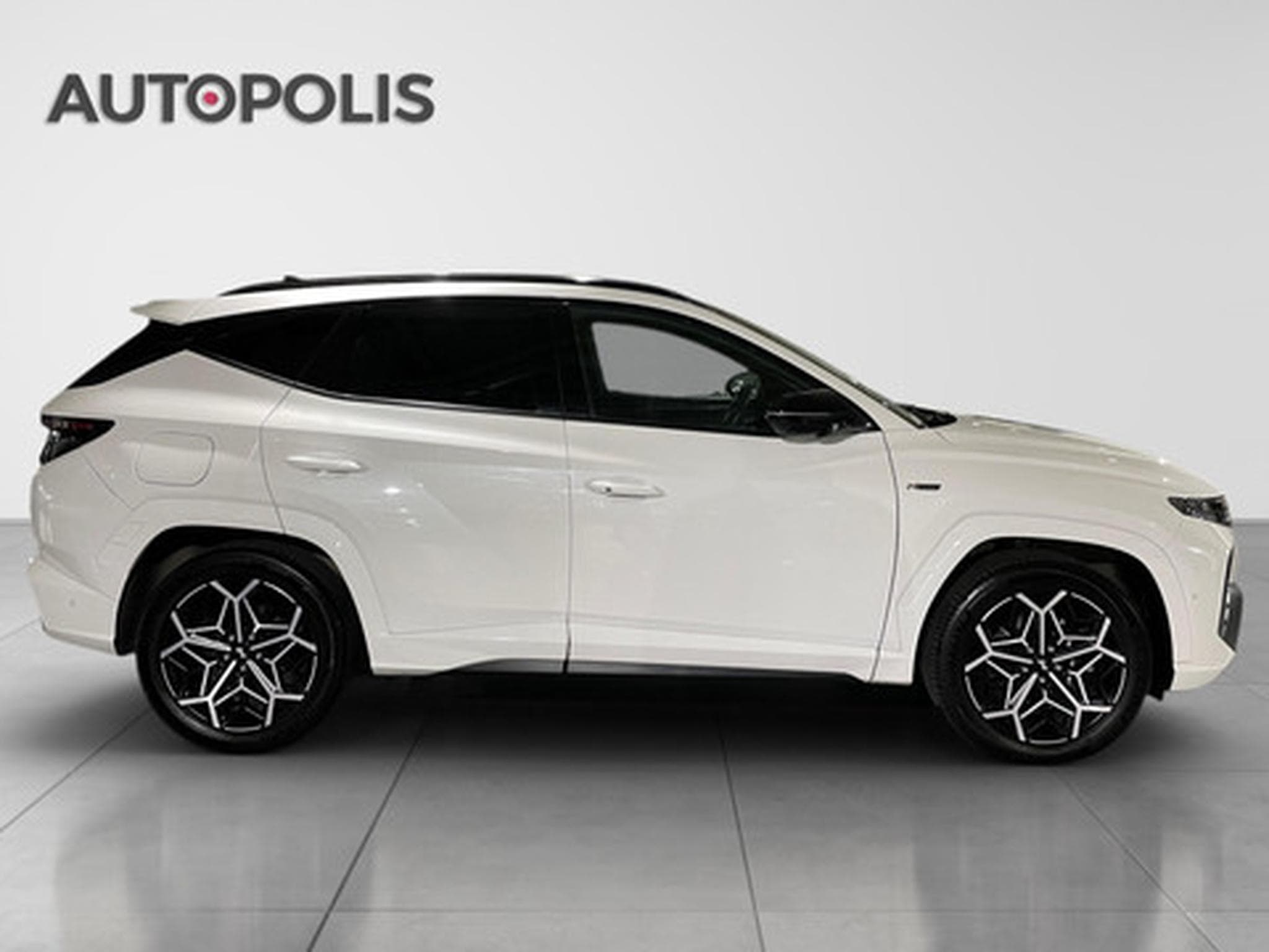 Hyundai Tucson 1.6 T-GDi PHEV 4x4 Shine N-Line (2025) - Photo 18