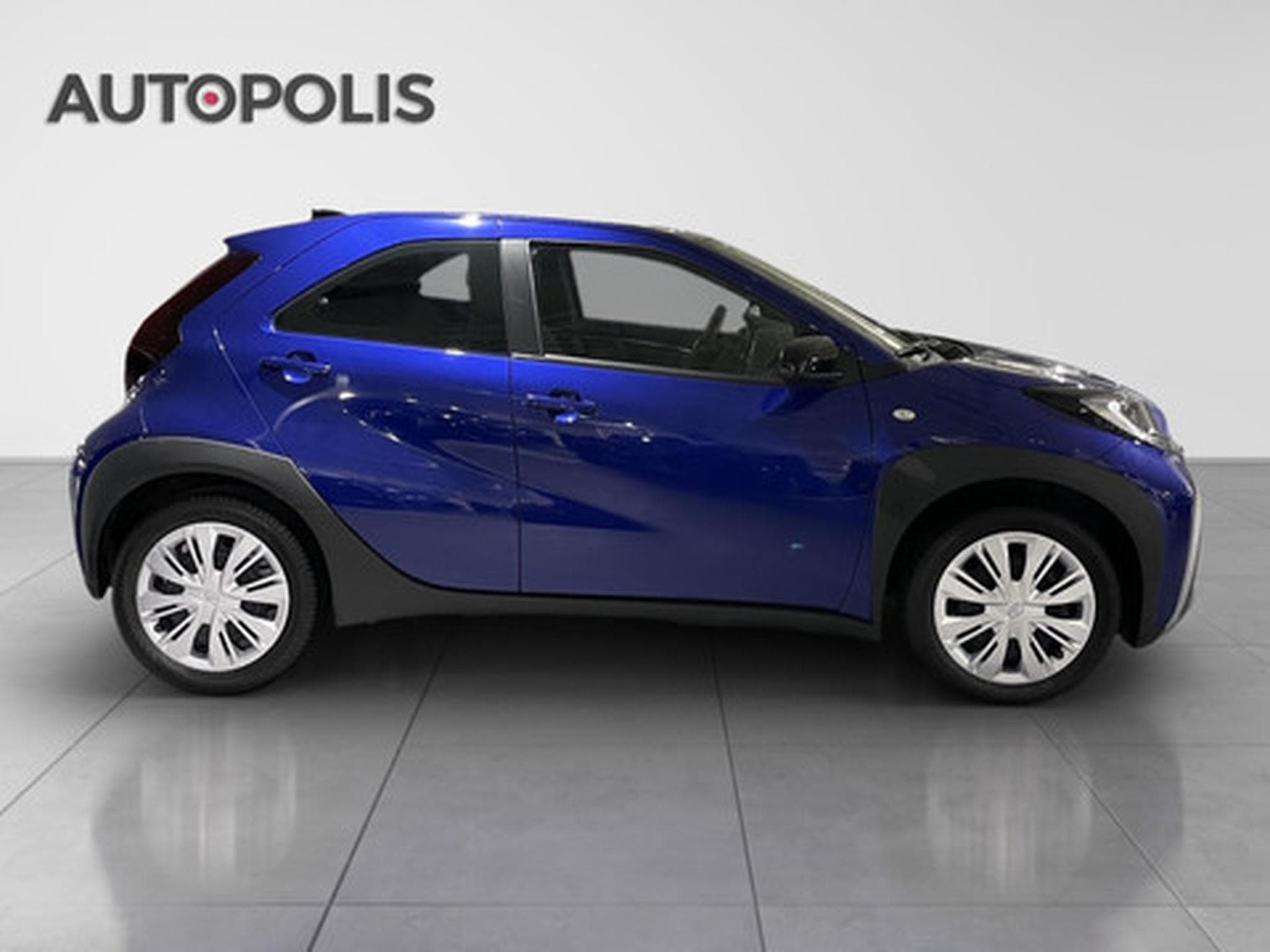 Toyota Aygo 1.0 VVT-i Play (2024) - Photo 16
