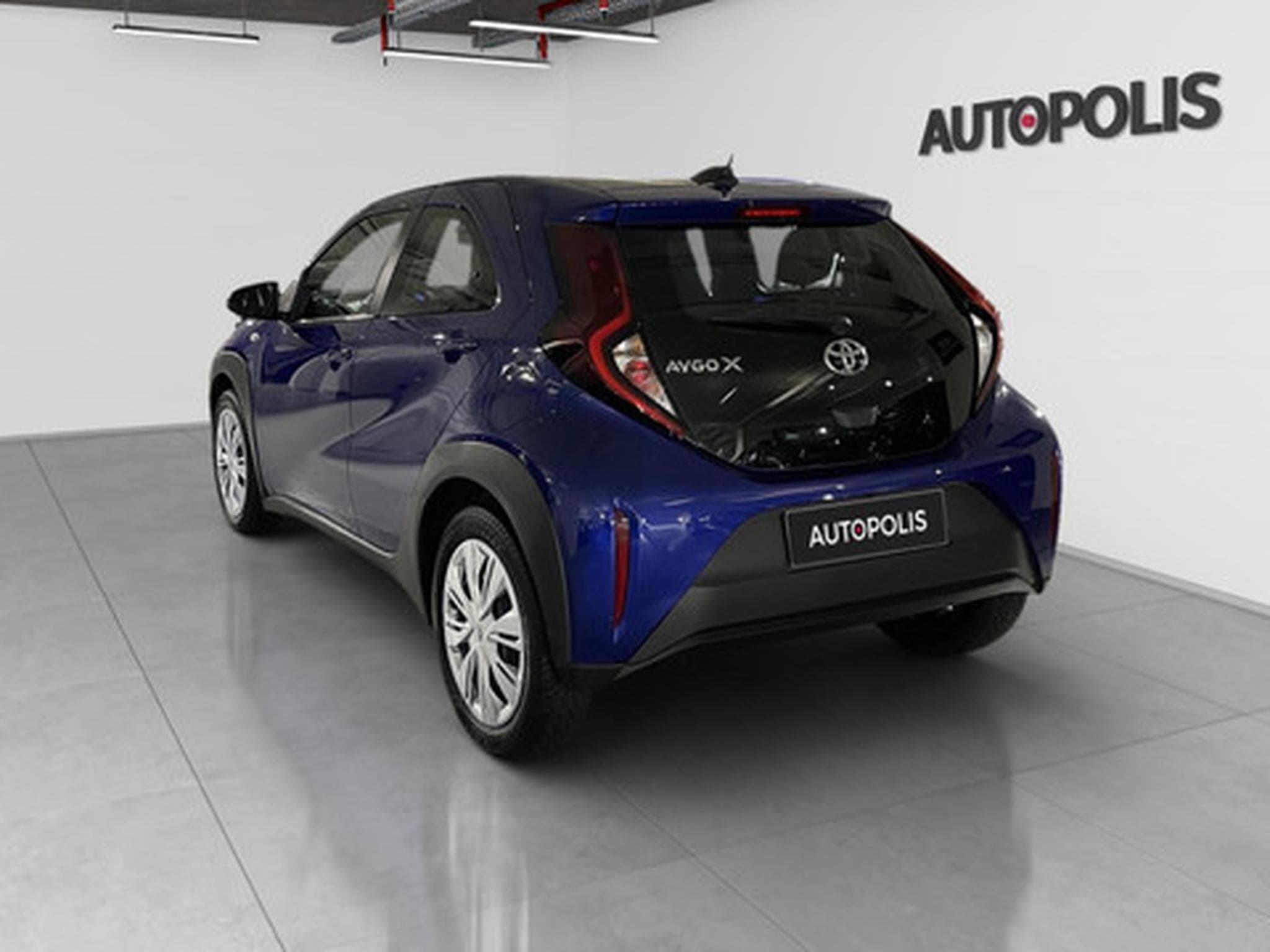 Toyota Aygo 1.0 VVT-i Play (2024) - Photo 18