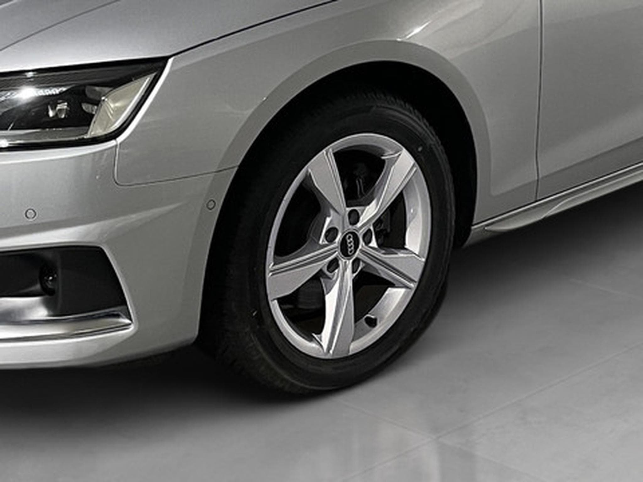 Audi A4 Avant 35 TDI S tronic Avant (2024) - Foto 20